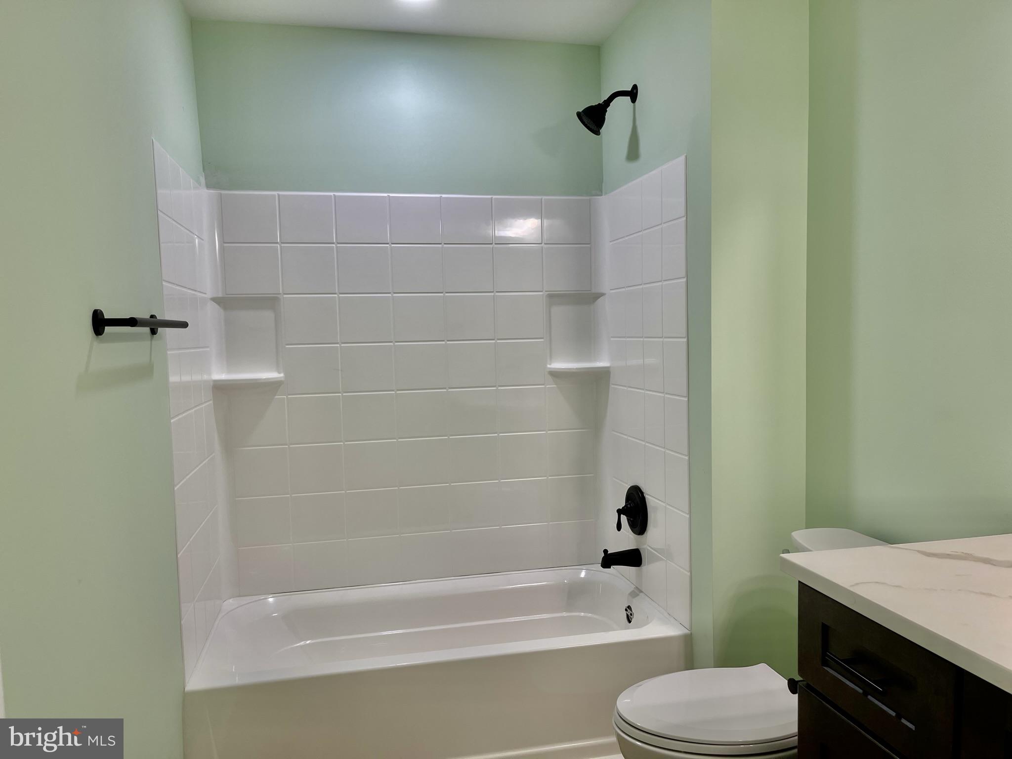 LEACHBURG - Residential