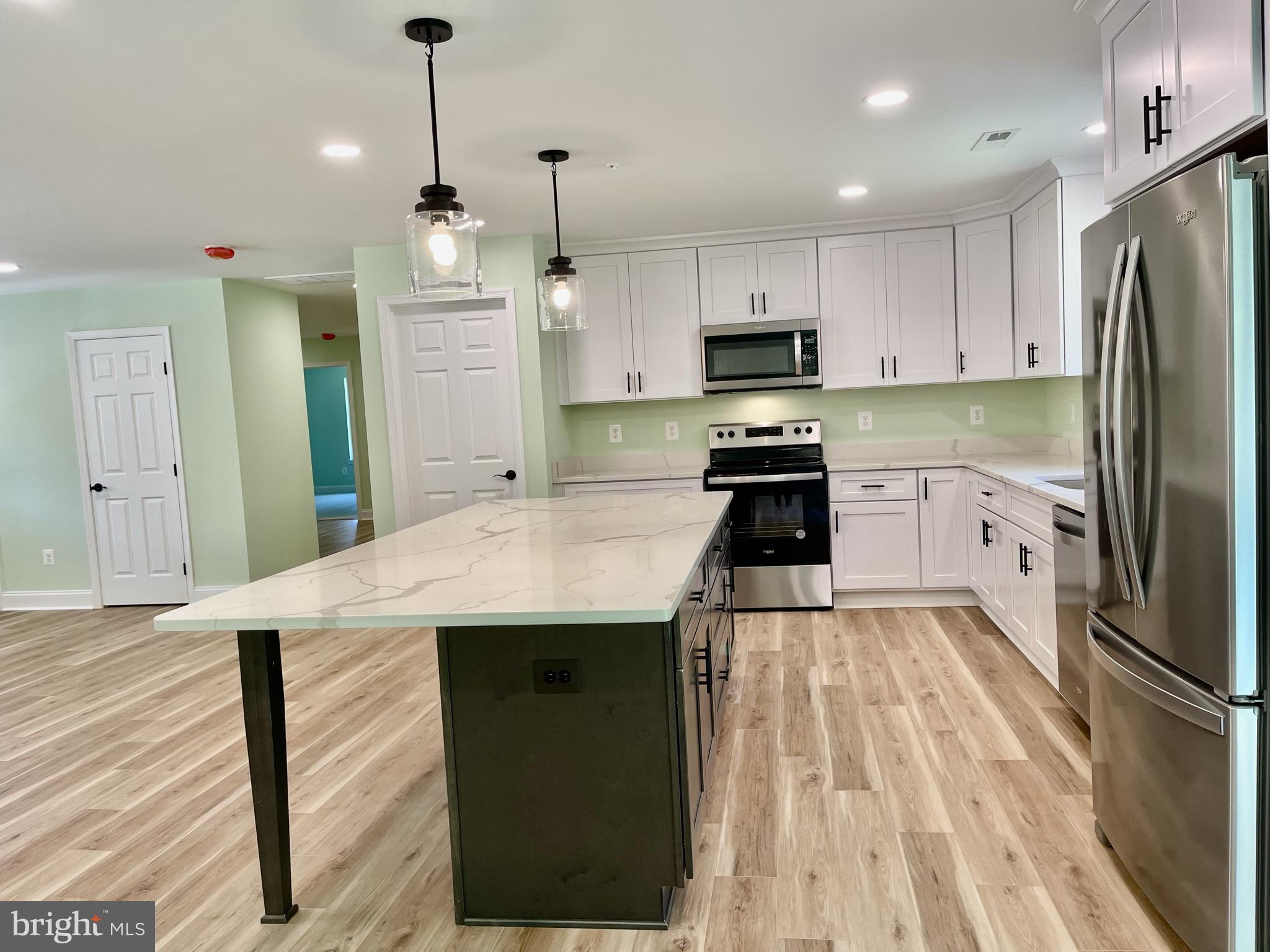 LEACHBURG - Residential