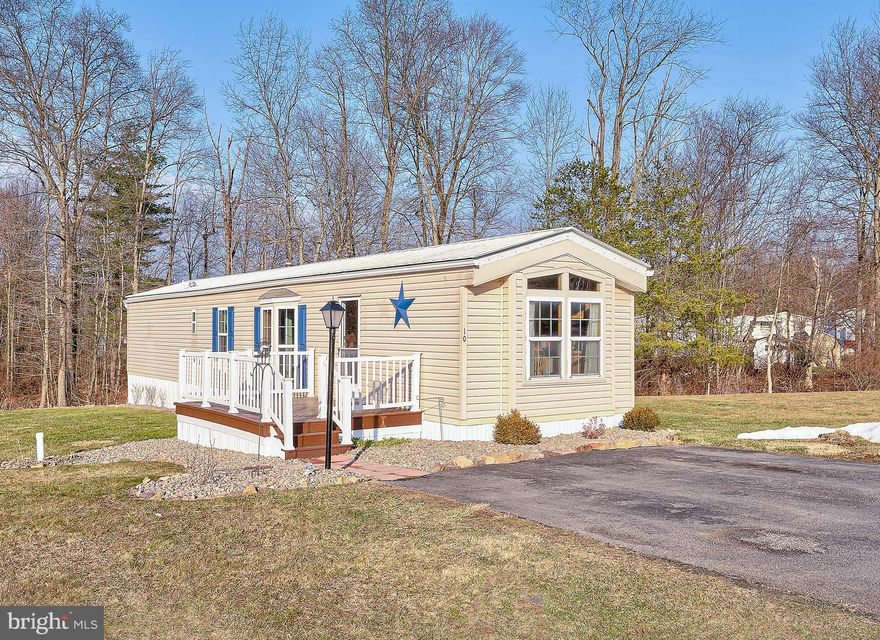 Enjoy country living in this well-maintained home in the peaceful Country View Village Community. Move-in ready, with a newer roof, heating/cooling, deck, gutters and downspouts, and updated windows, flooring, and siding. Everything has already been finished for you with this home, all that is left is for you to arrange your furniture and start relaxing in your new home!
