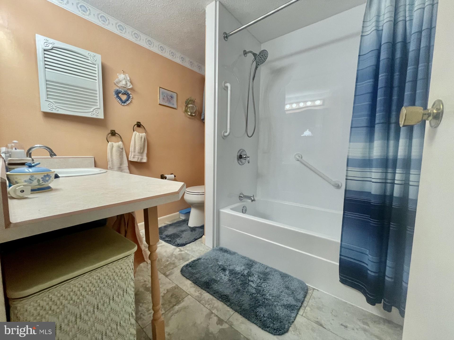 SOUTHERN FARMS - Residential