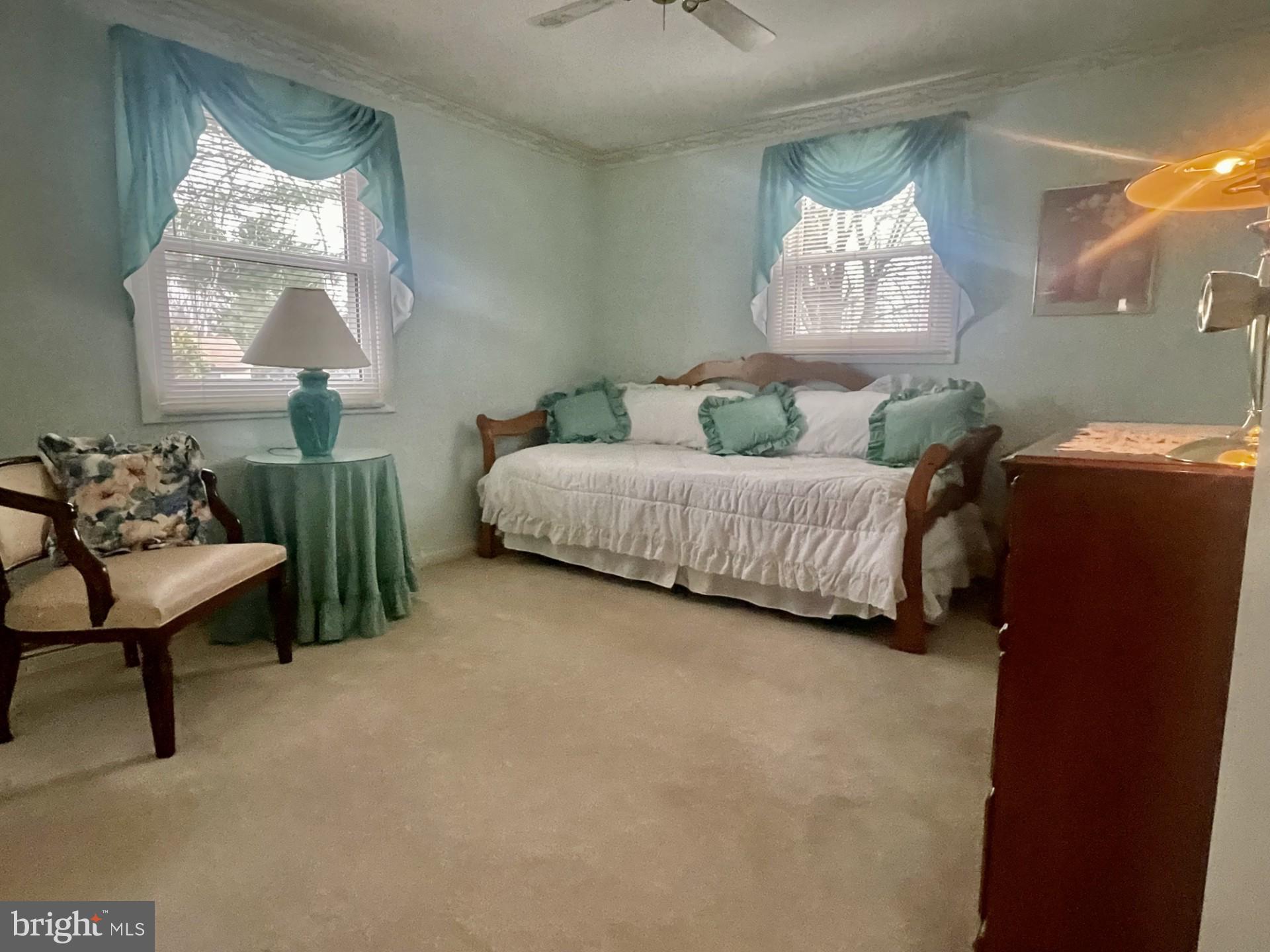 SOUTHERN FARMS - Residential