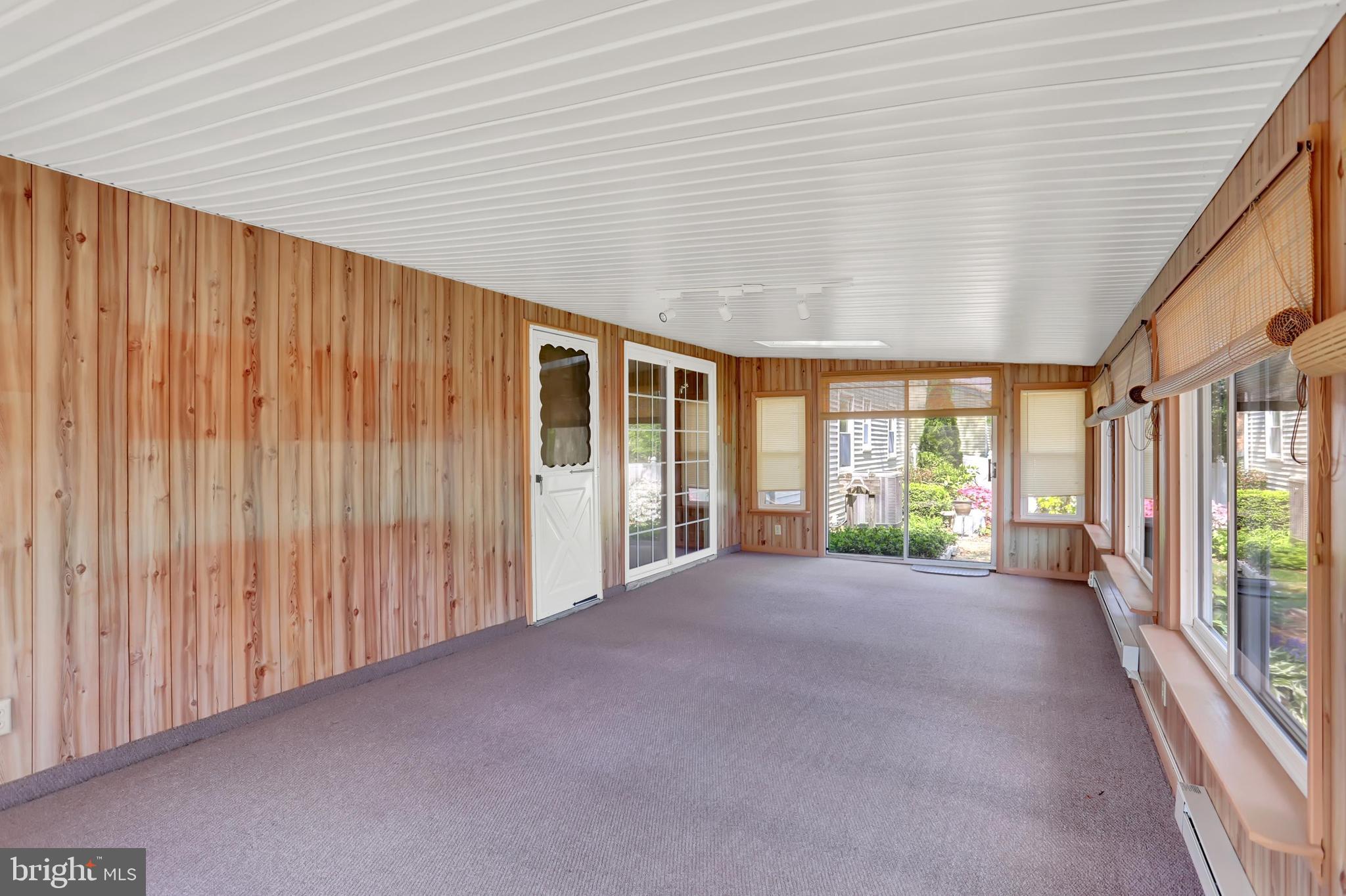 SOUTHERN FARMS - Residential