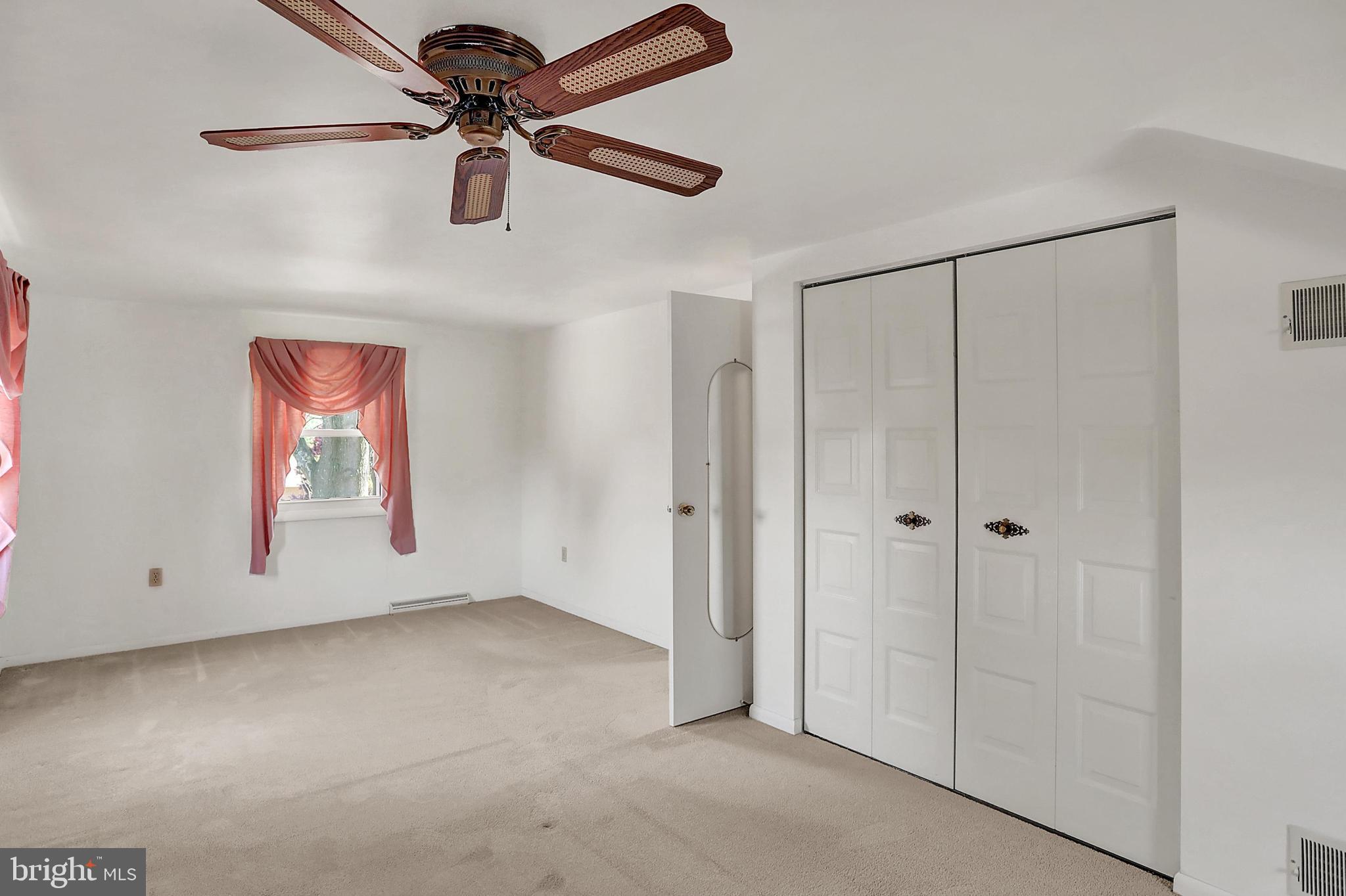 SOUTHERN FARMS - Residential