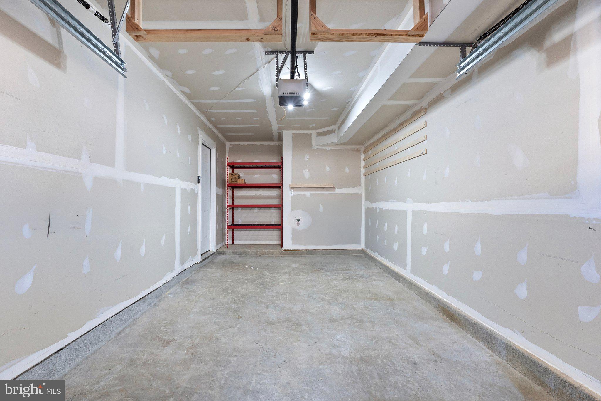 BRADLEY SQUARE - Residential