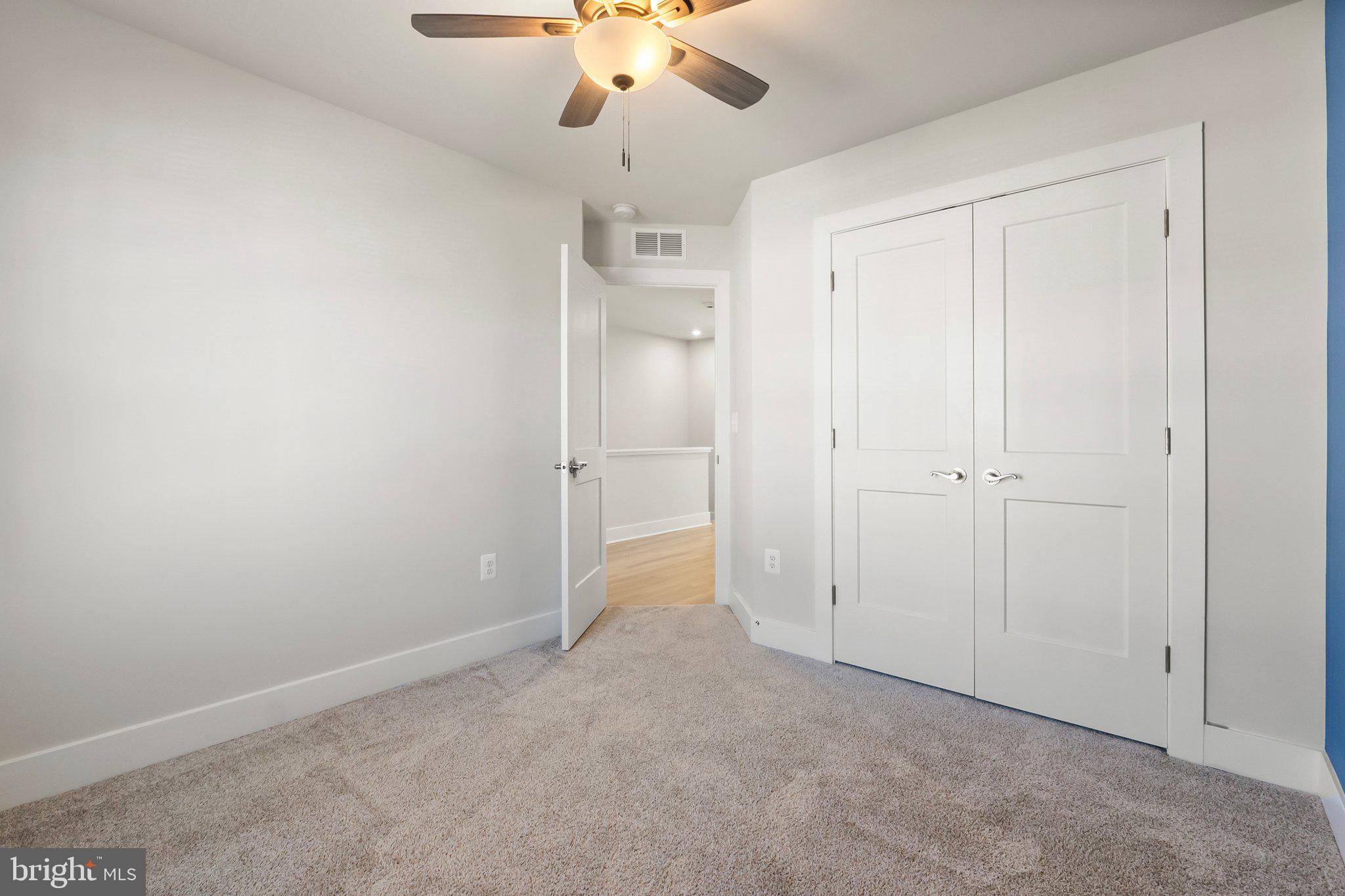 BRADLEY SQUARE - Residential