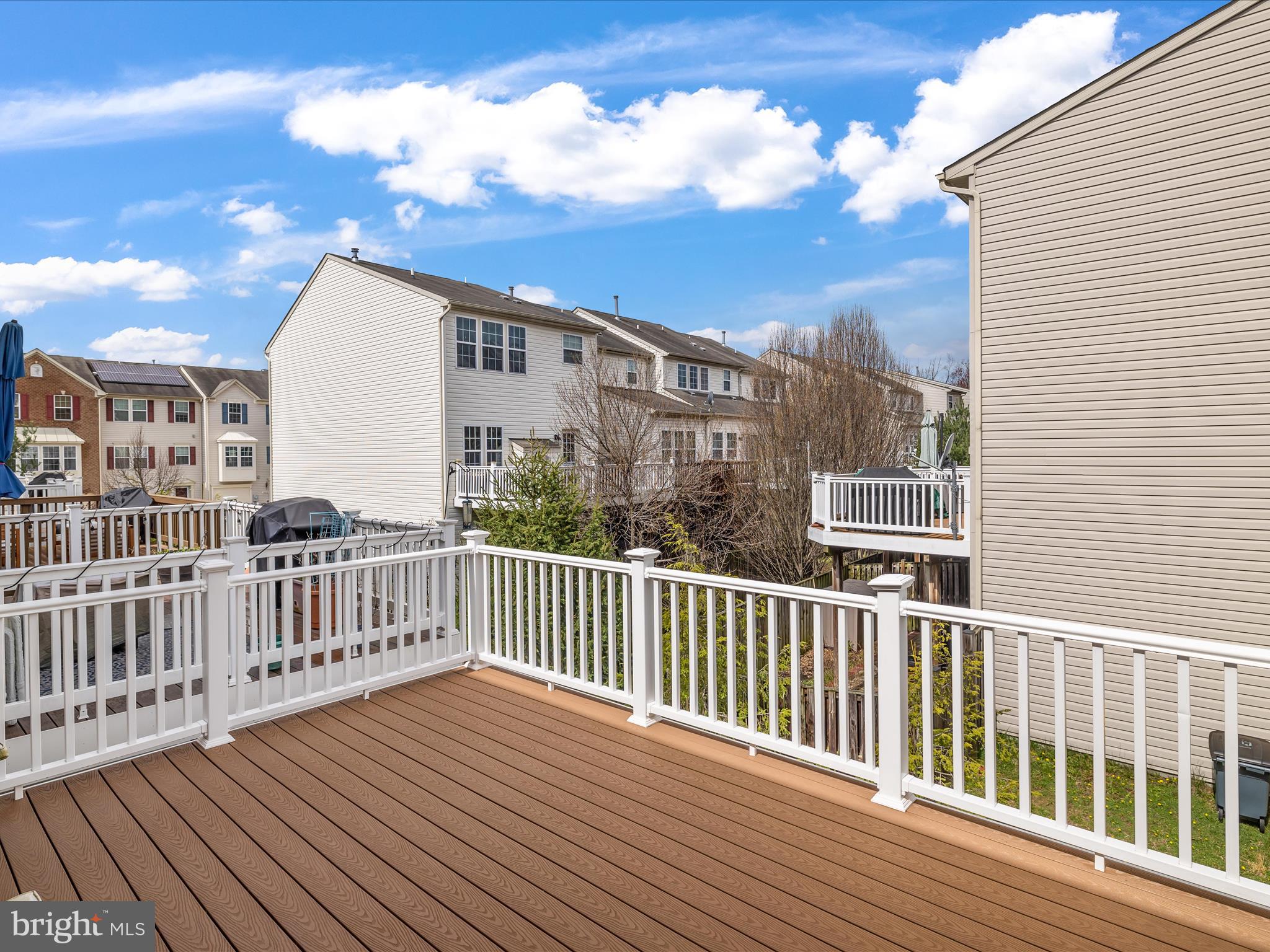 TANYARD SPRINGS TOWNHOMES - Residential