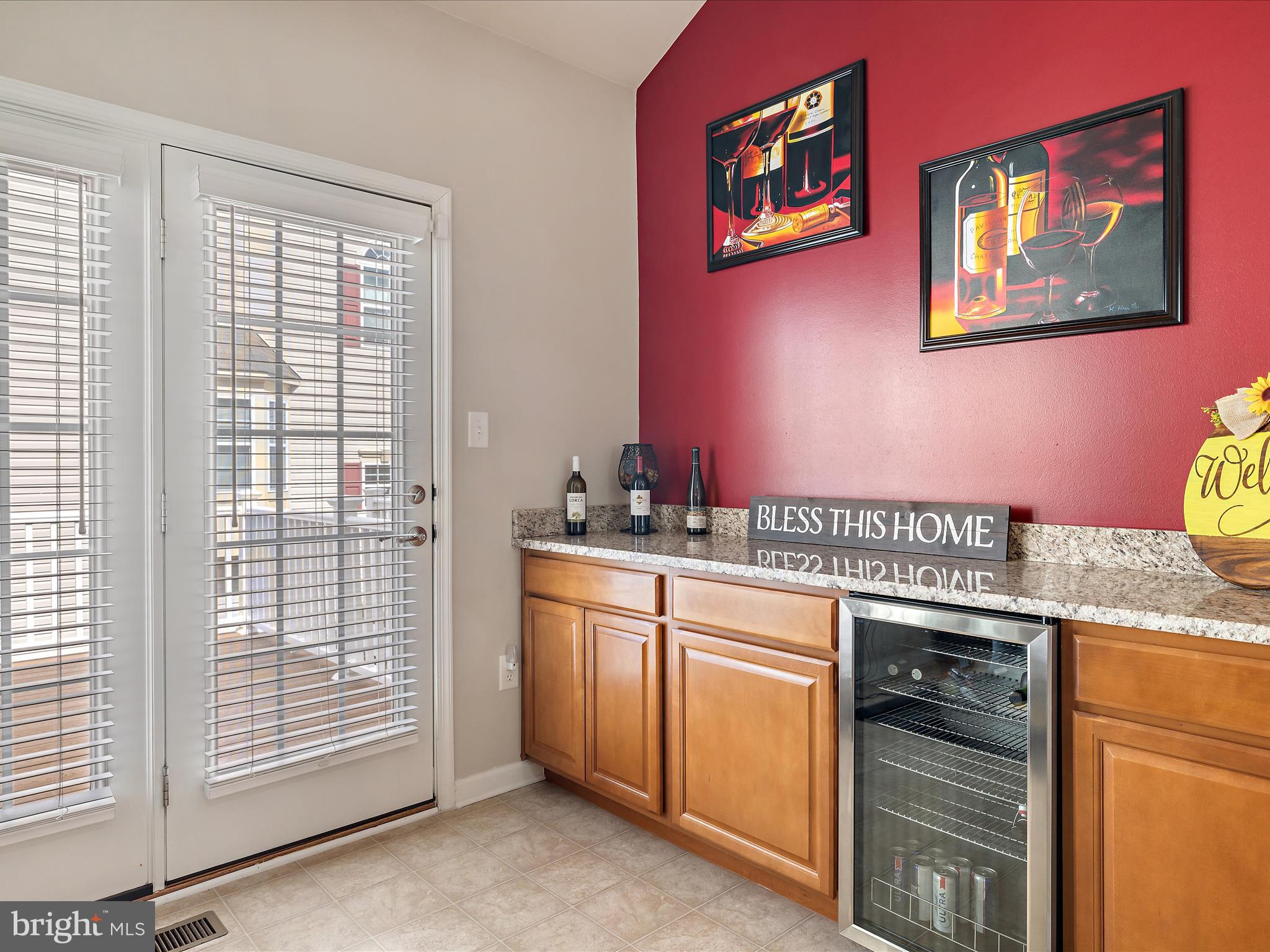 TANYARD SPRINGS TOWNHOMES - Residential