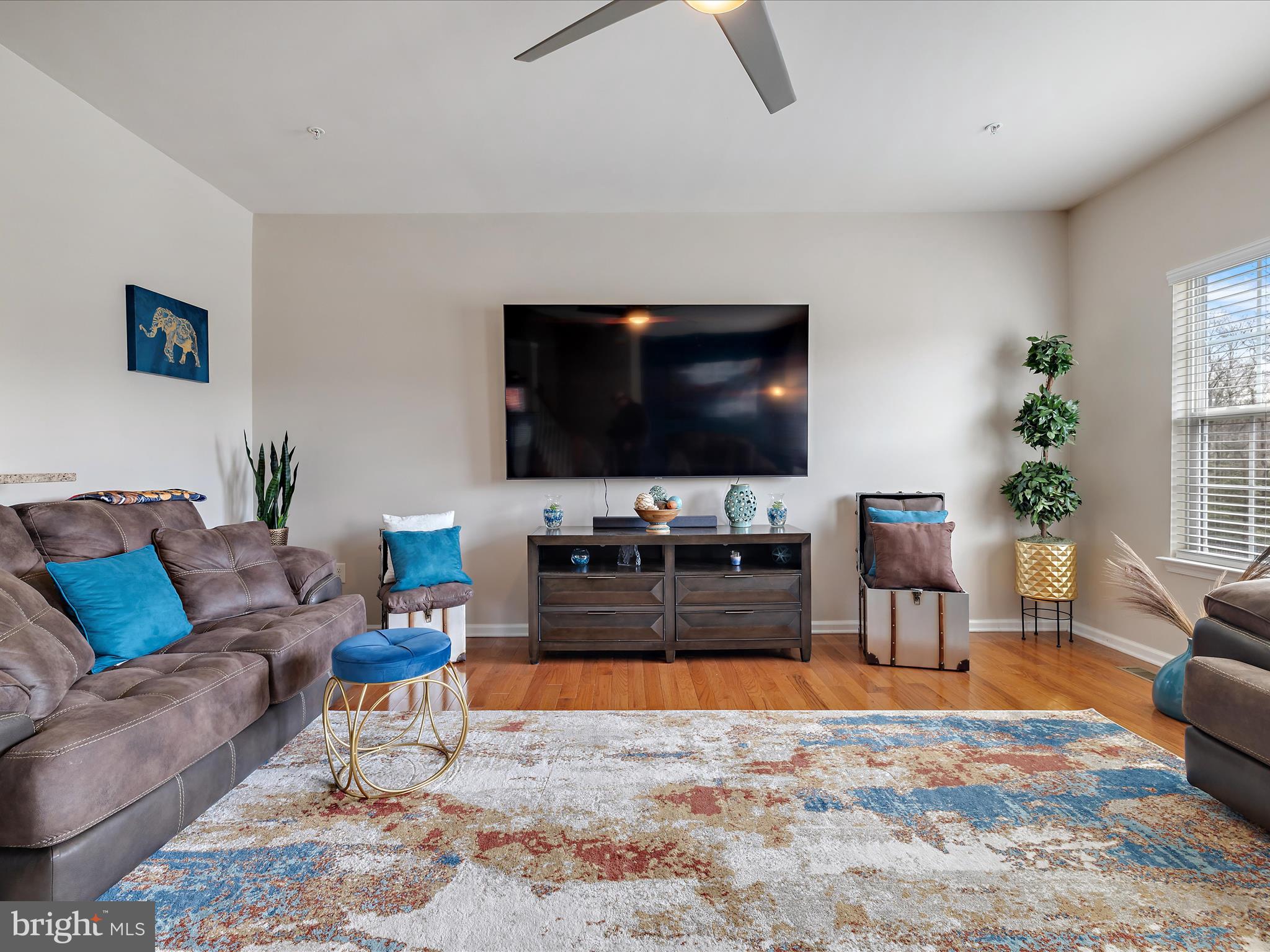 TANYARD SPRINGS TOWNHOMES - Residential