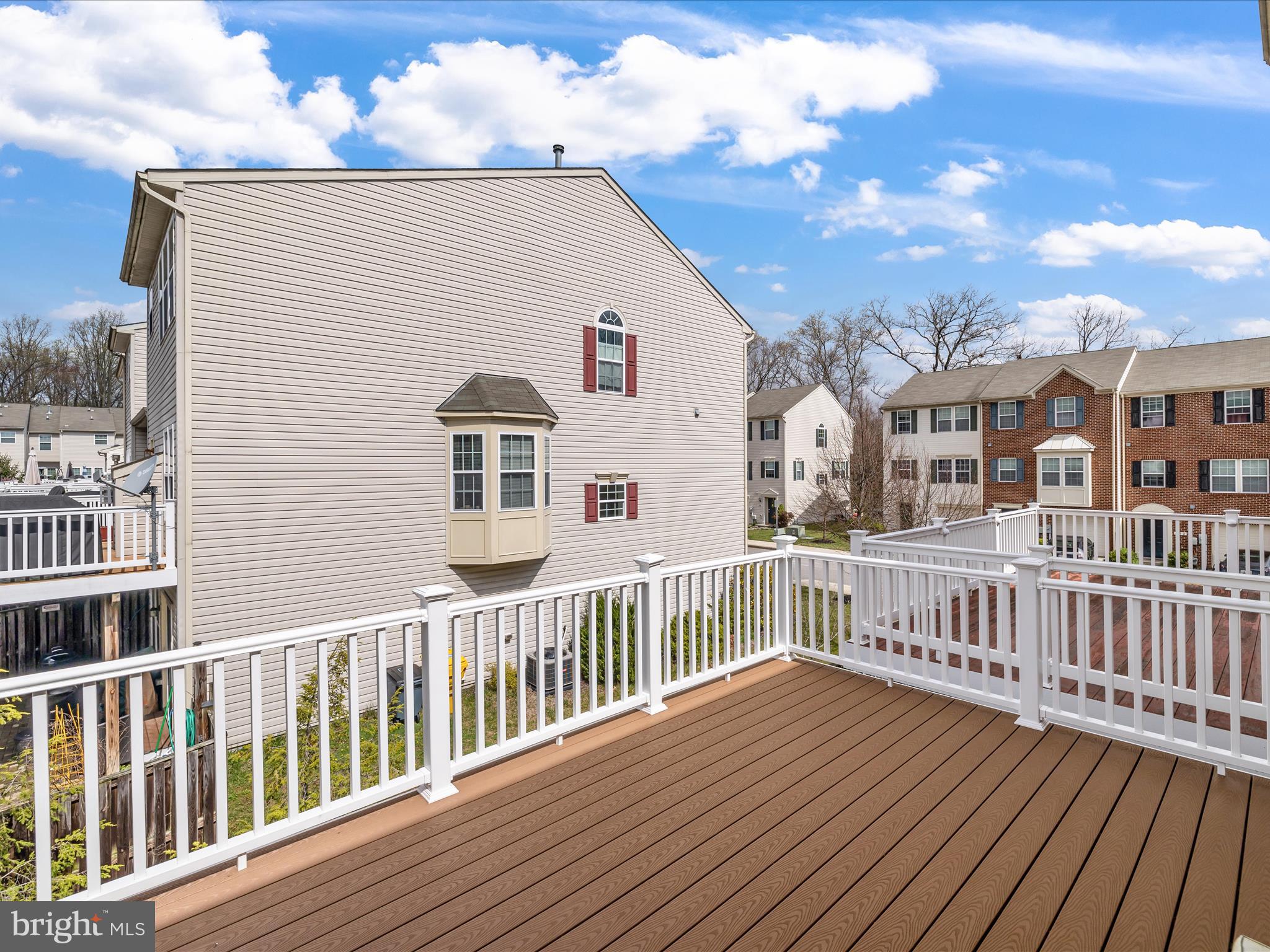 TANYARD SPRINGS TOWNHOMES - Residential