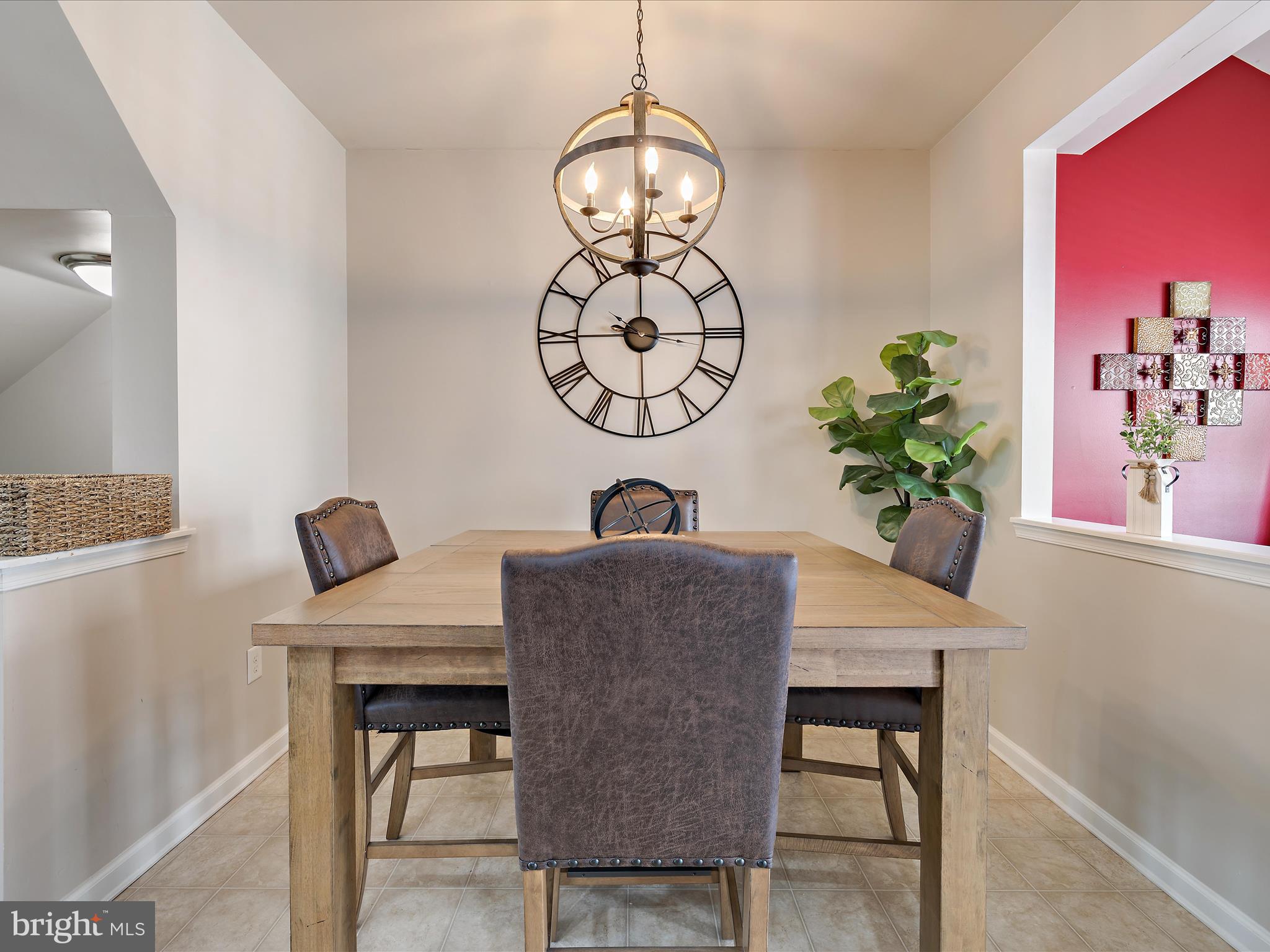 TANYARD SPRINGS TOWNHOMES - Residential