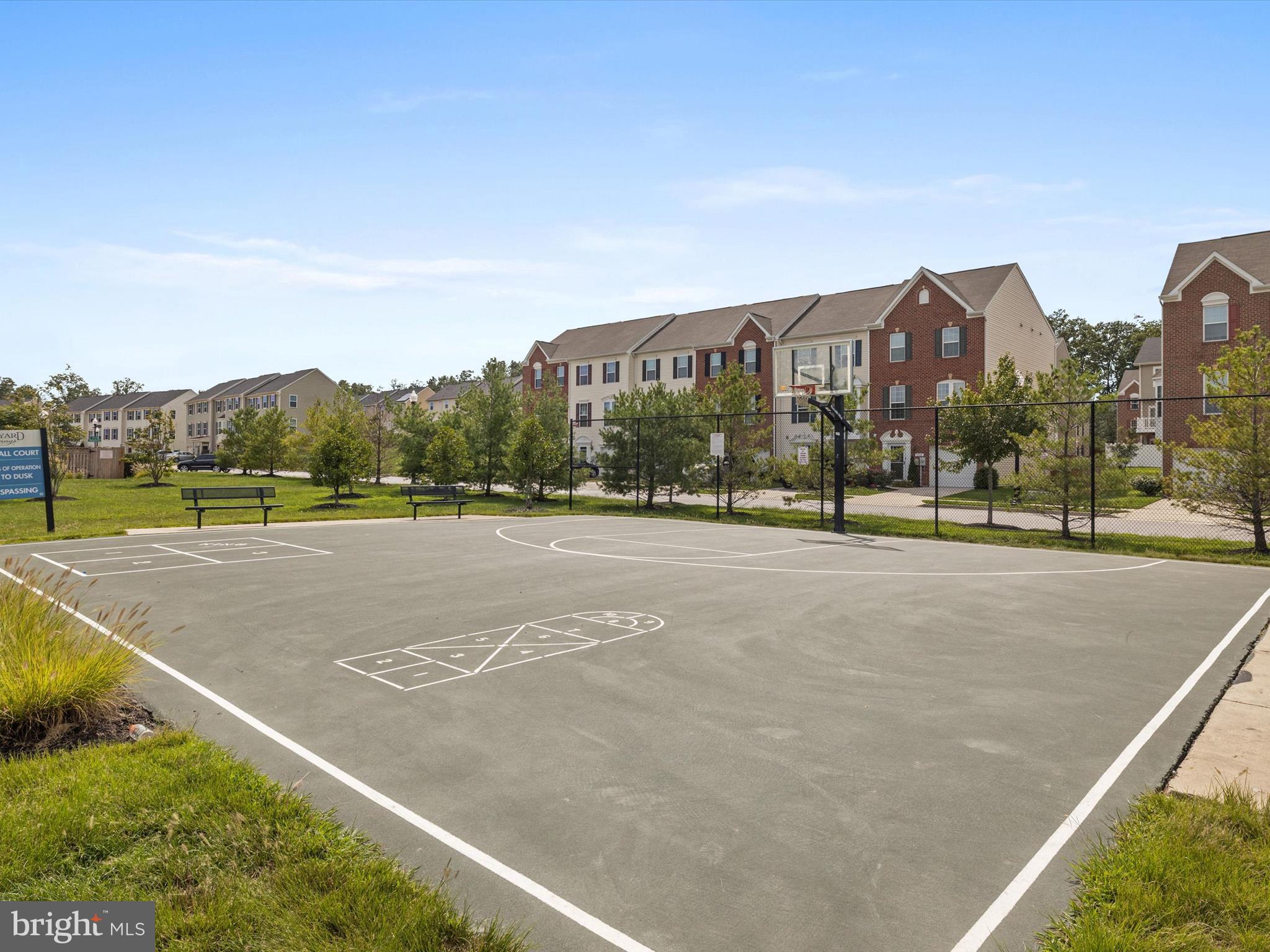 TANYARD SPRINGS TOWNHOMES - Residential