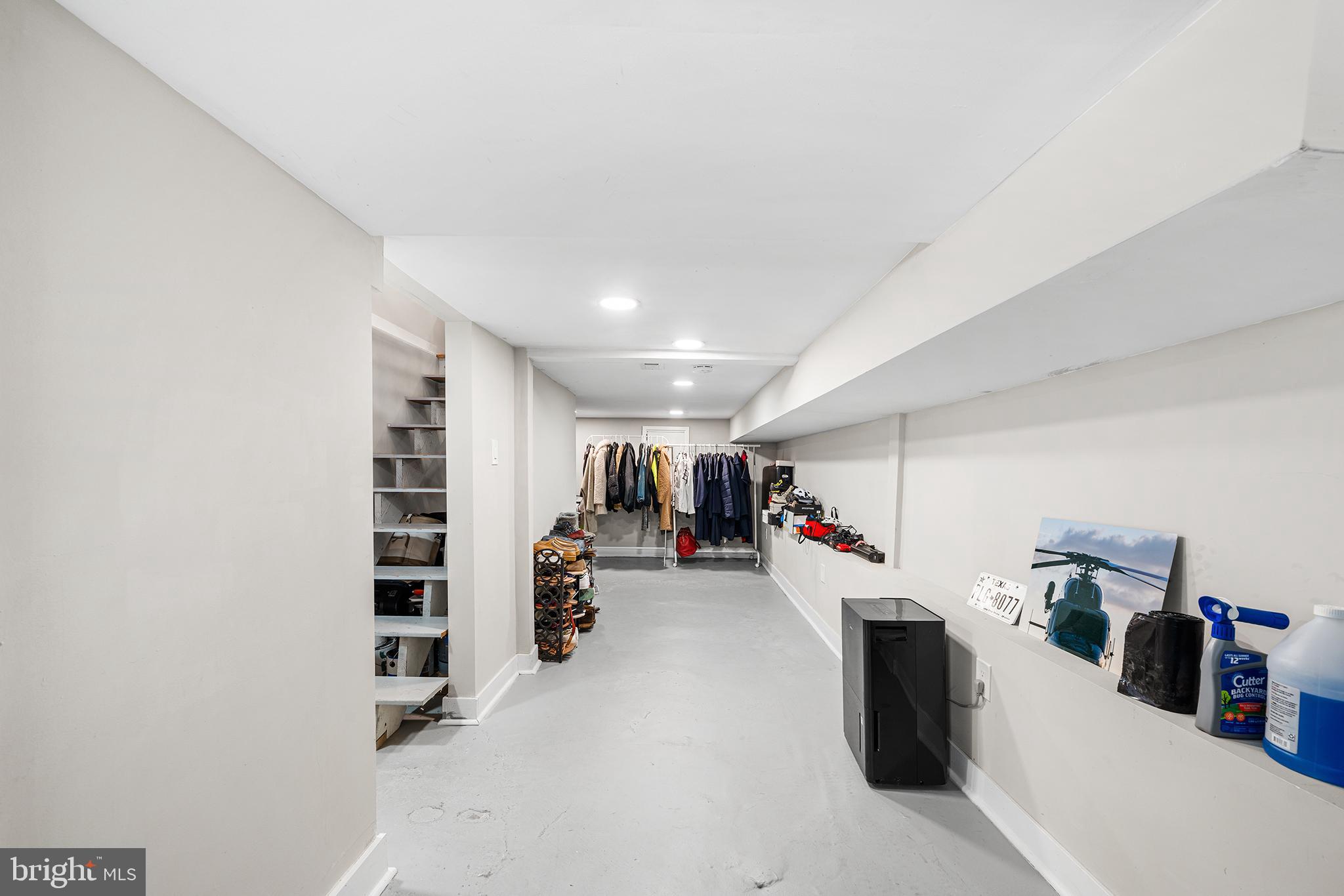 EAST KENSINGTON - Residential