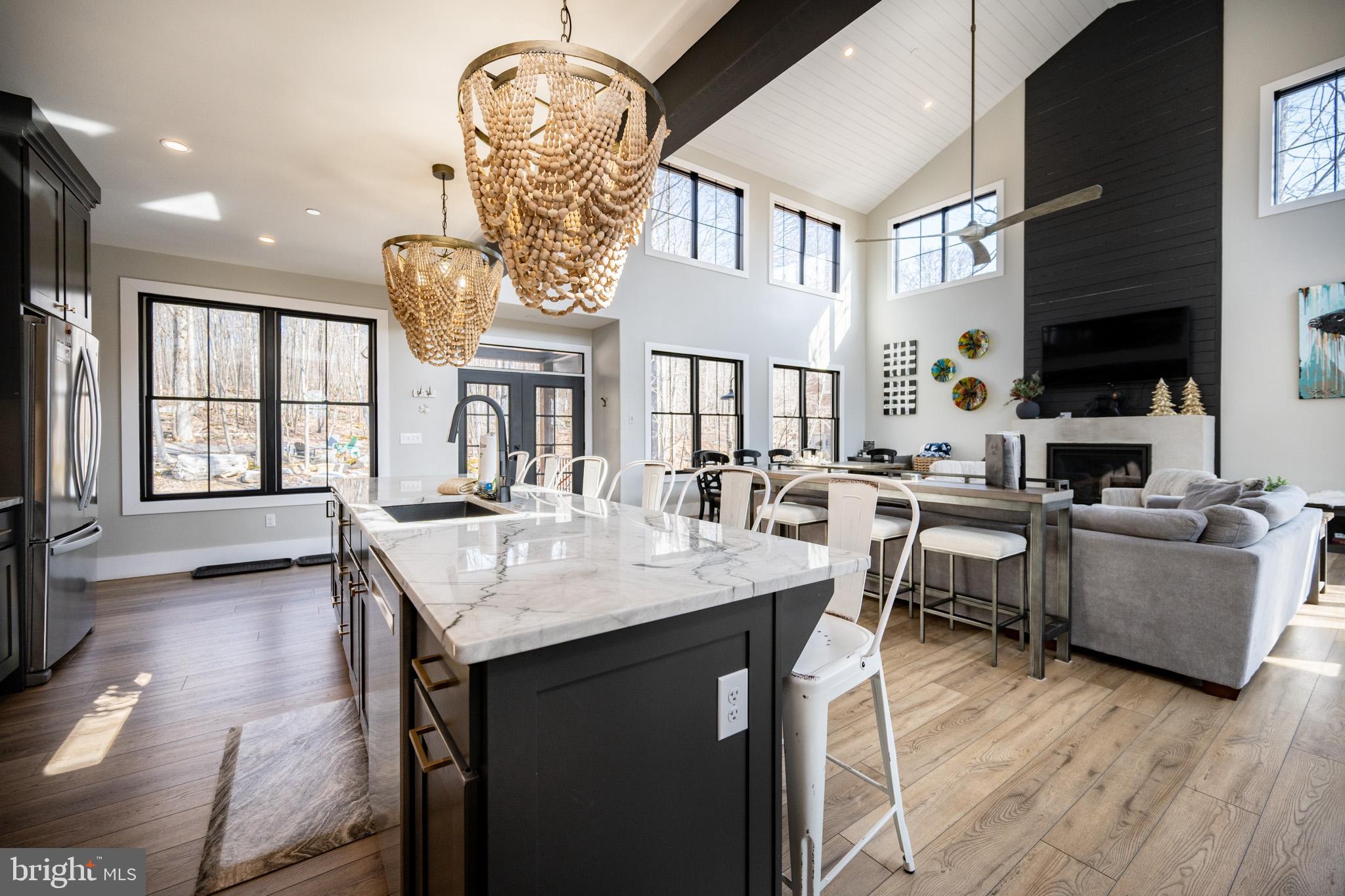 DEEP CREEK HIGHLANDS - Residential