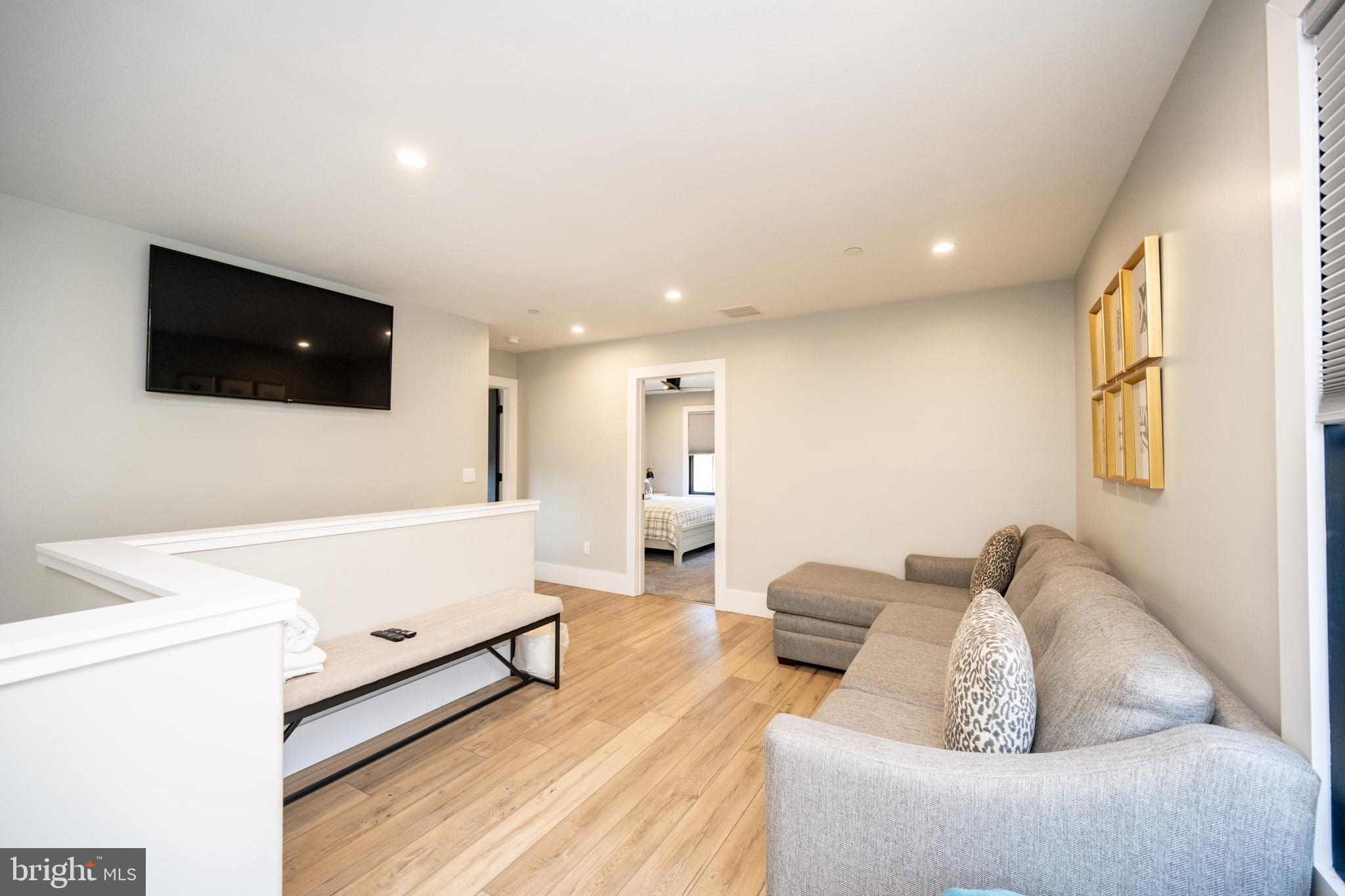 DEEP CREEK HIGHLANDS - Residential