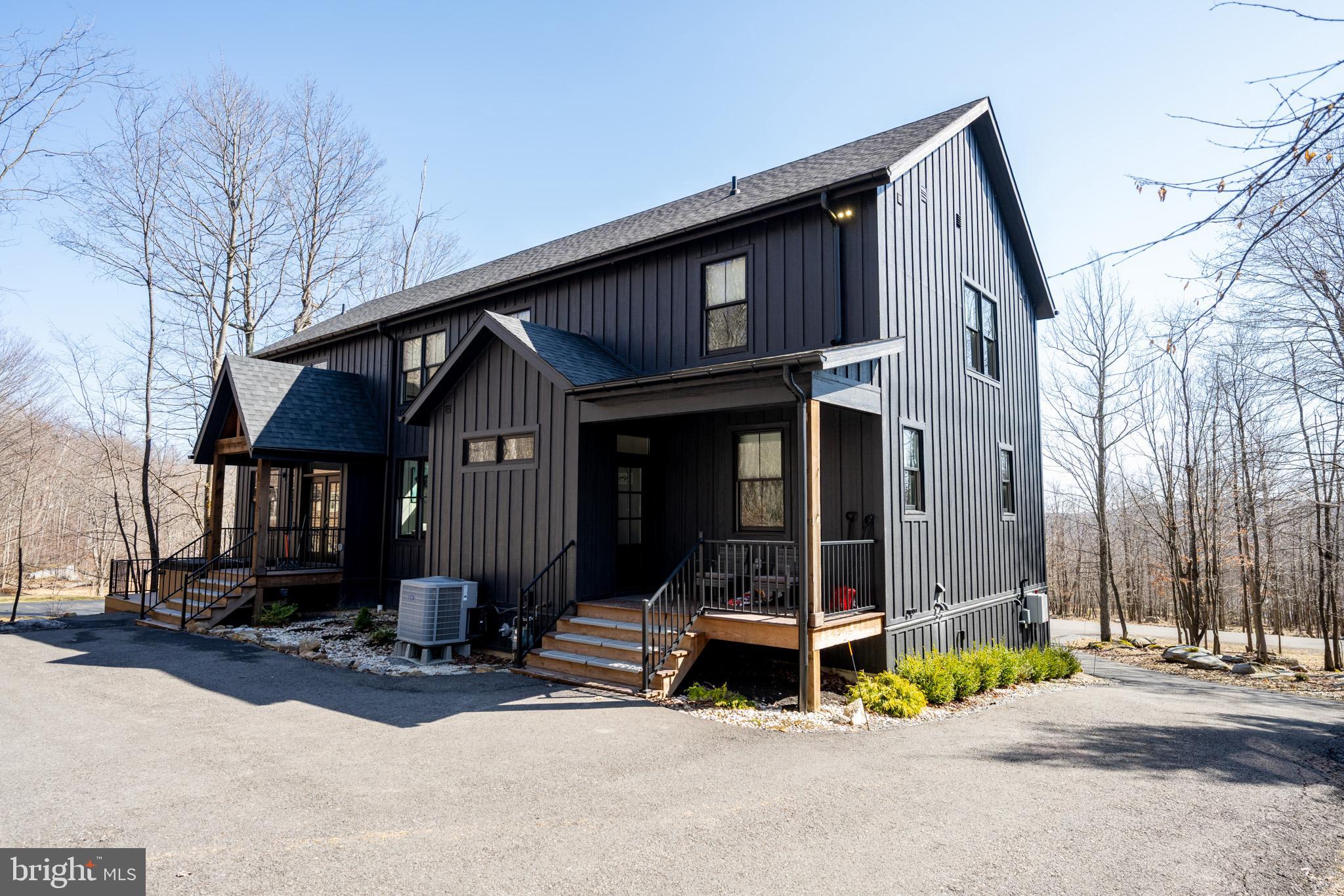 DEEP CREEK HIGHLANDS - Residential