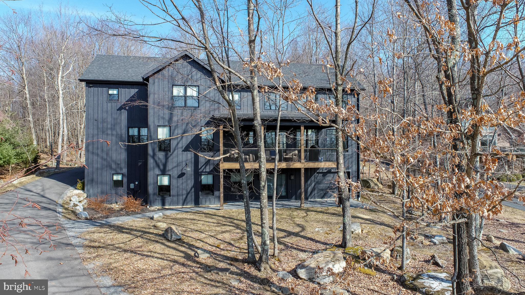 DEEP CREEK HIGHLANDS - Residential