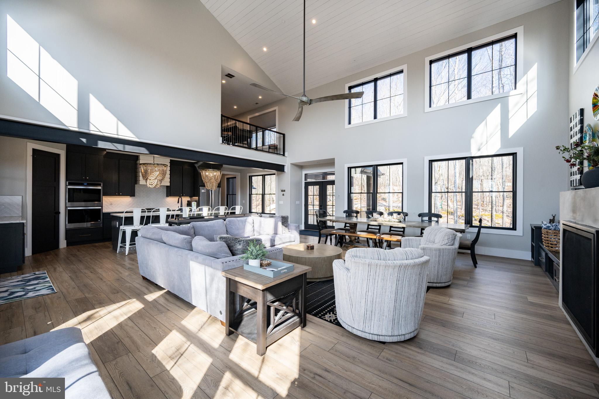 DEEP CREEK HIGHLANDS - Residential