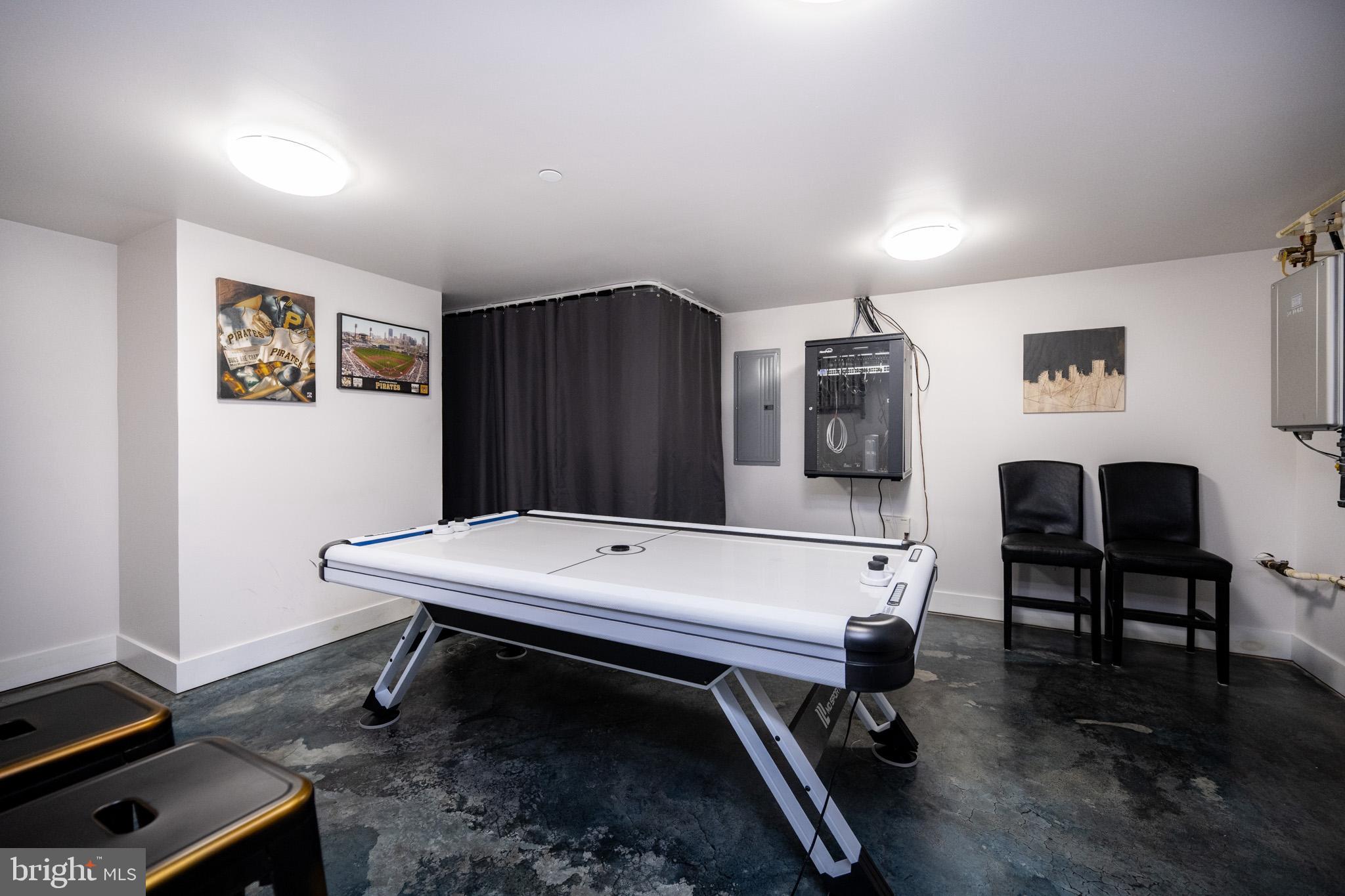 DEEP CREEK HIGHLANDS - Residential