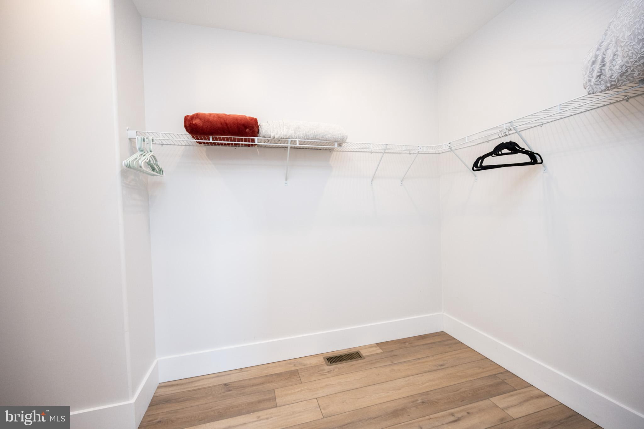 DEEP CREEK HIGHLANDS - Residential