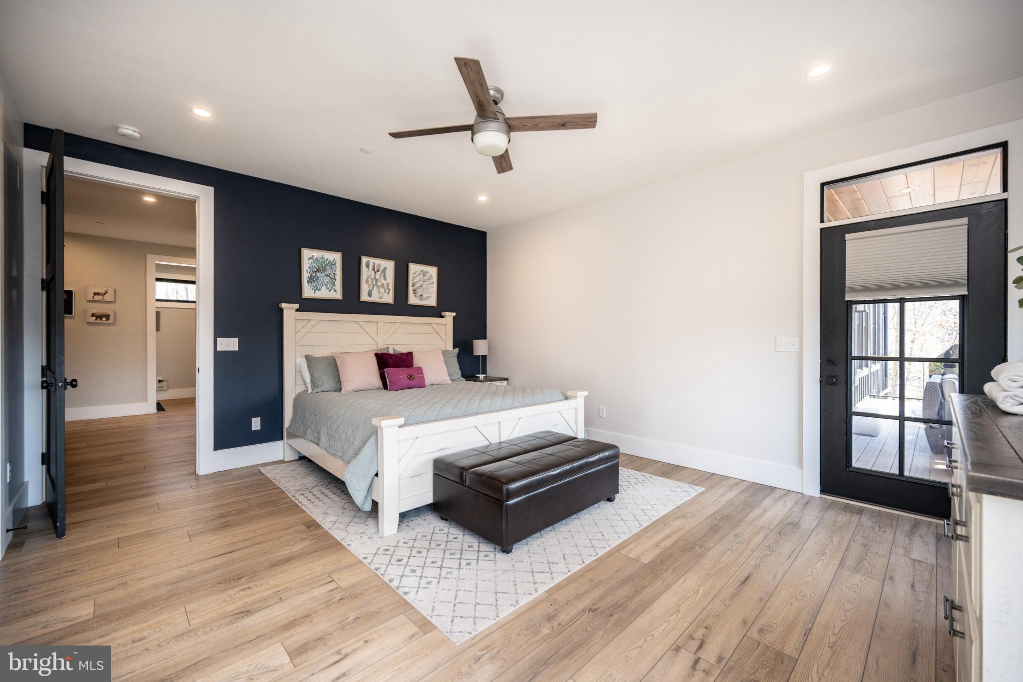 DEEP CREEK HIGHLANDS - Residential