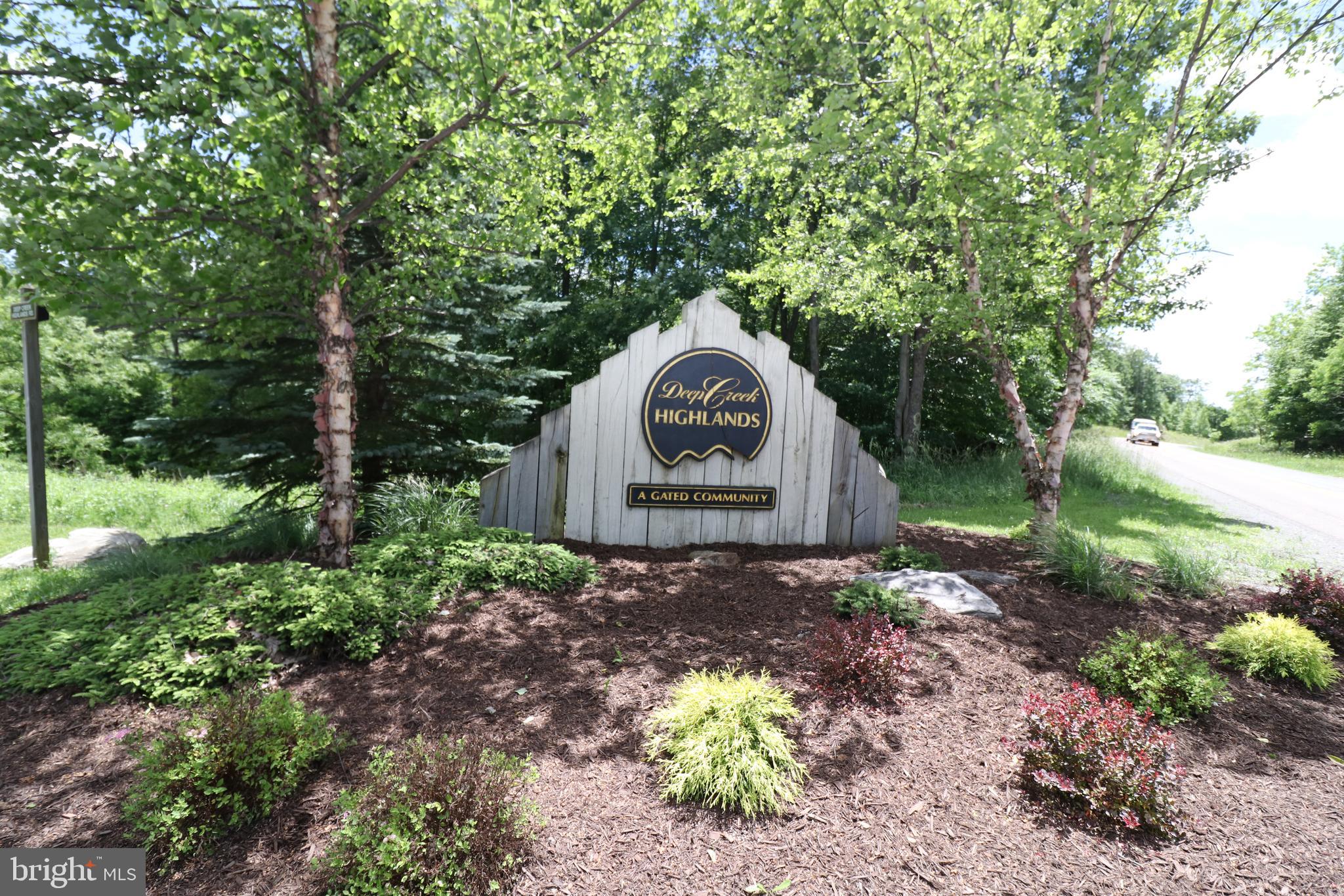 DEEP CREEK HIGHLANDS - Residential