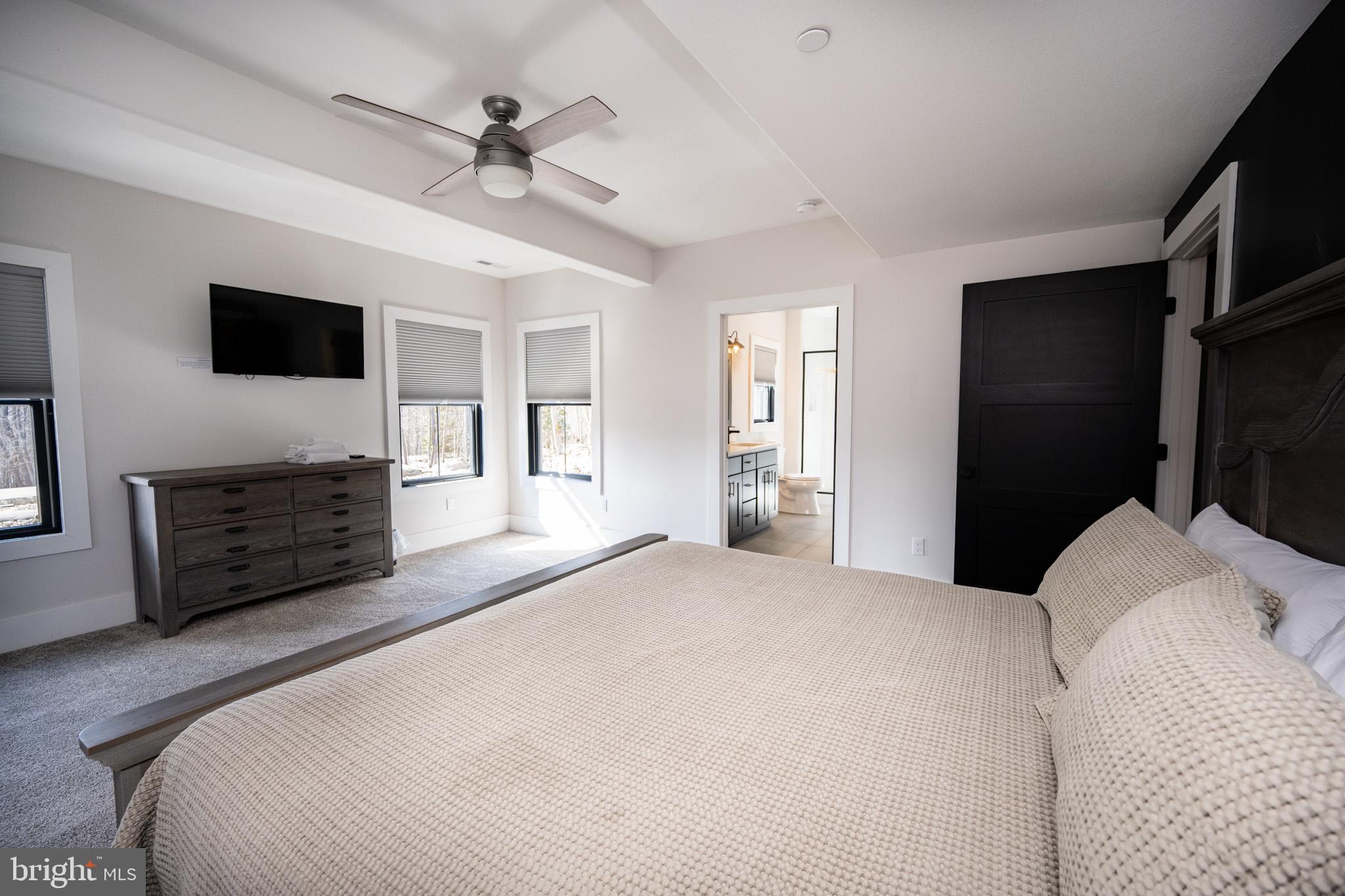 DEEP CREEK HIGHLANDS - Residential