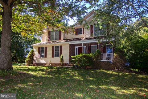 Photo of 4 Oakmont Circle, NEW FREEDOM, PA 17349 (MLS # PAYK2113178)