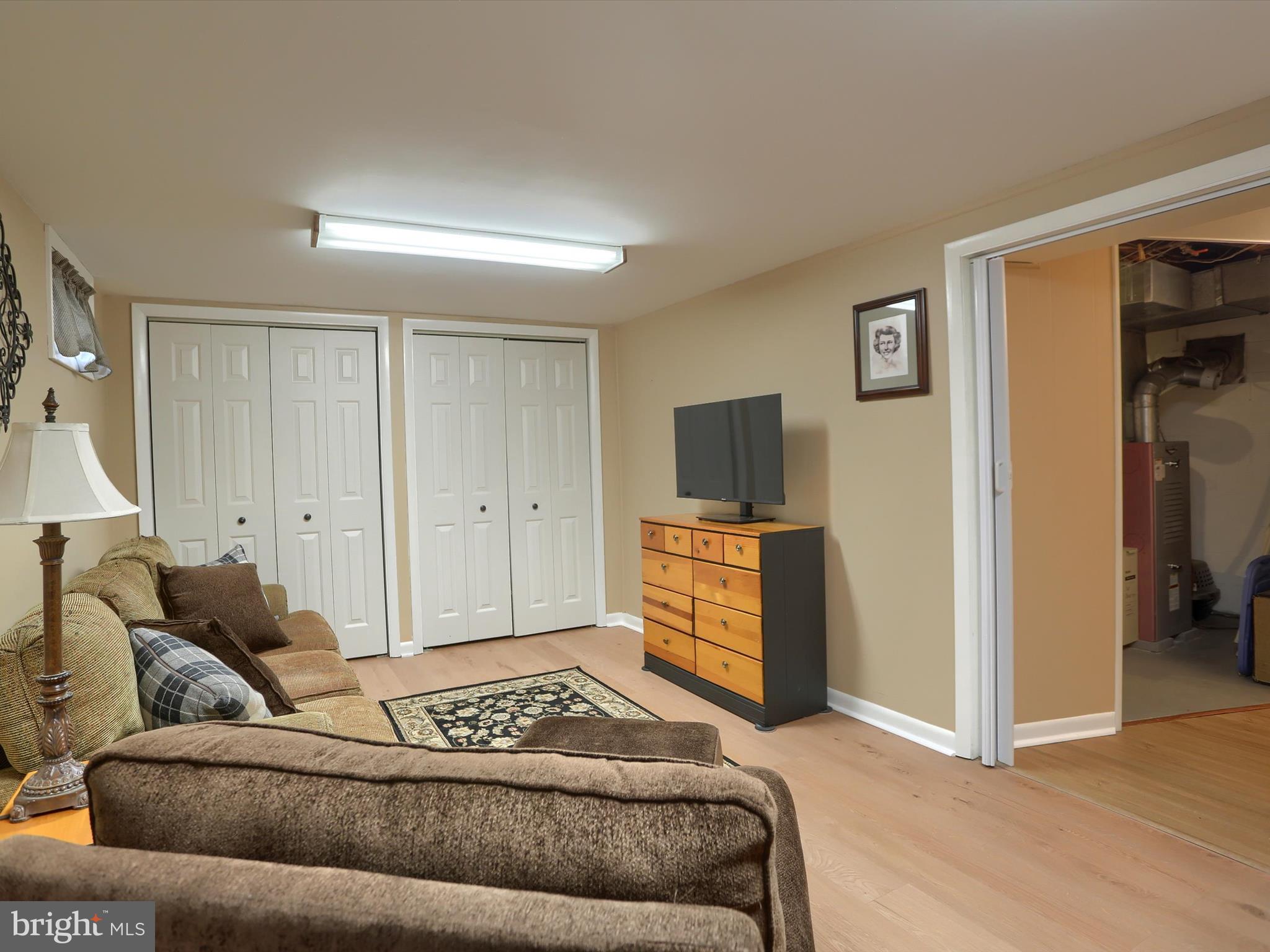 RESERVOIR HILLS - Residential