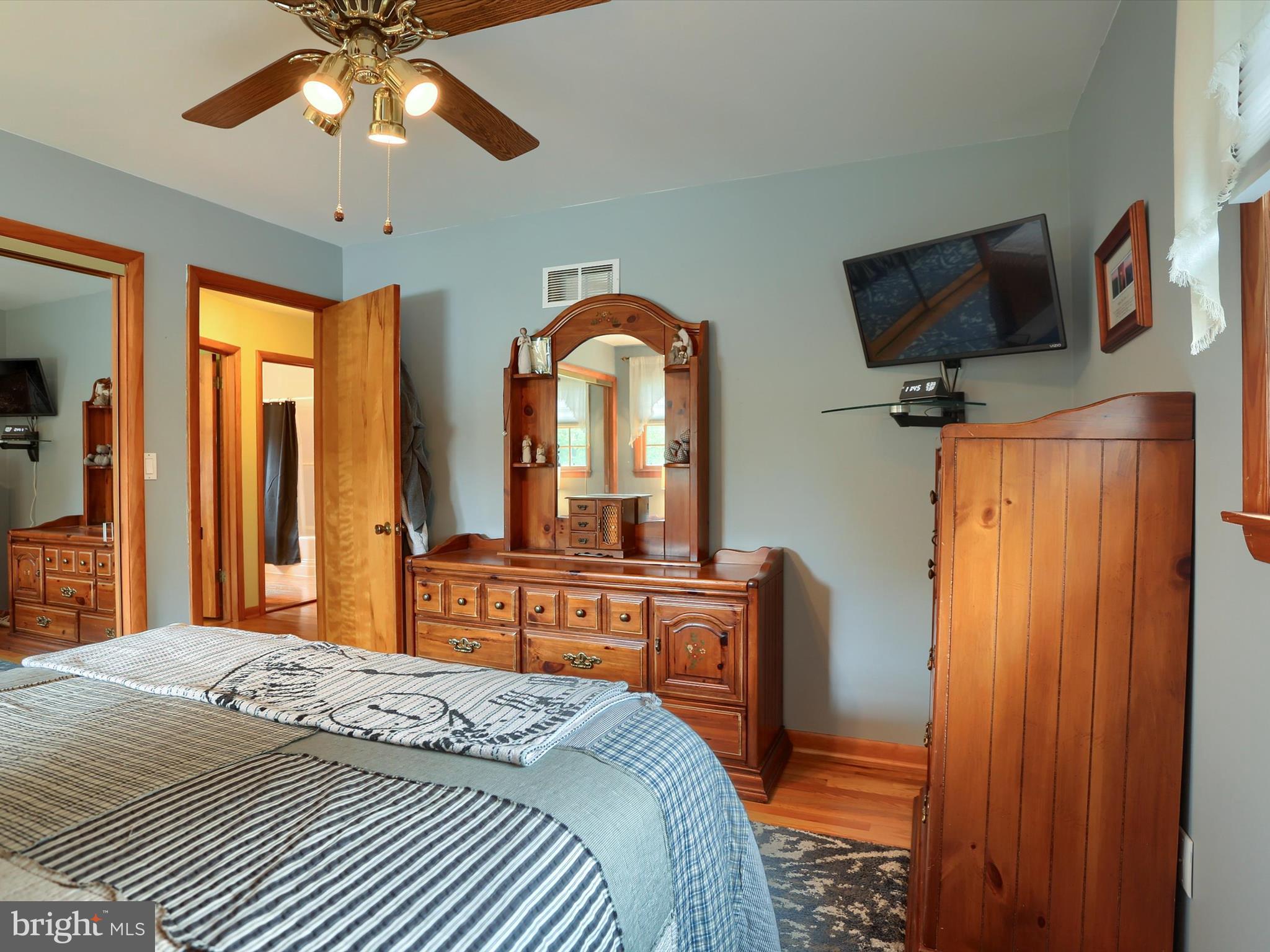 RESERVOIR HILLS - Residential