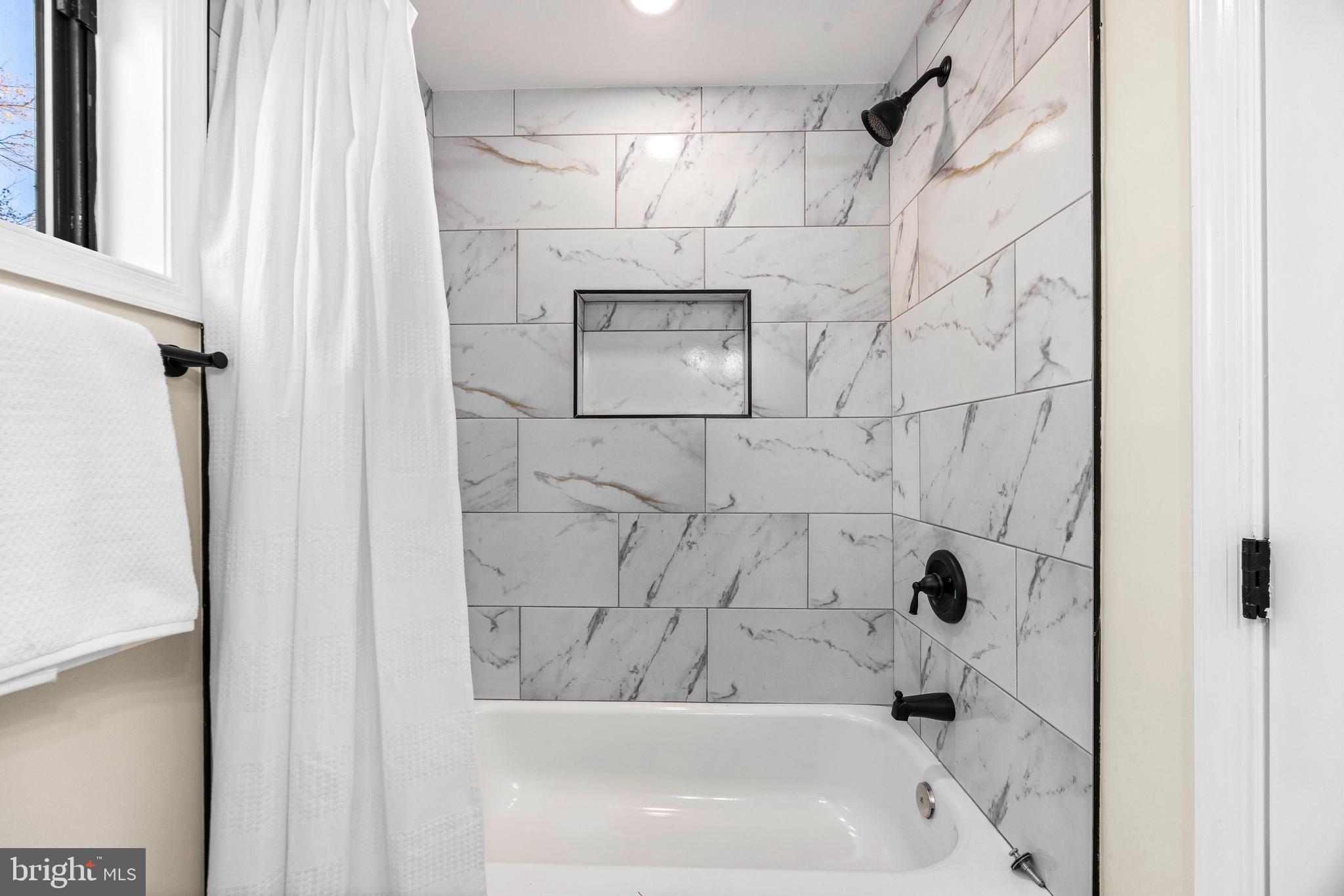 DUMBARTON HEIGHTS - Residential