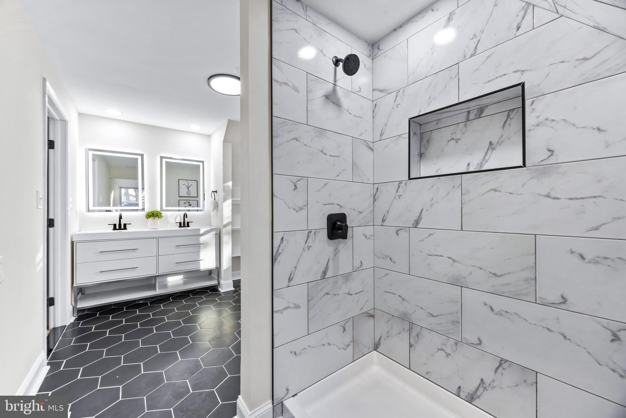 DUMBARTON HEIGHTS - Residential