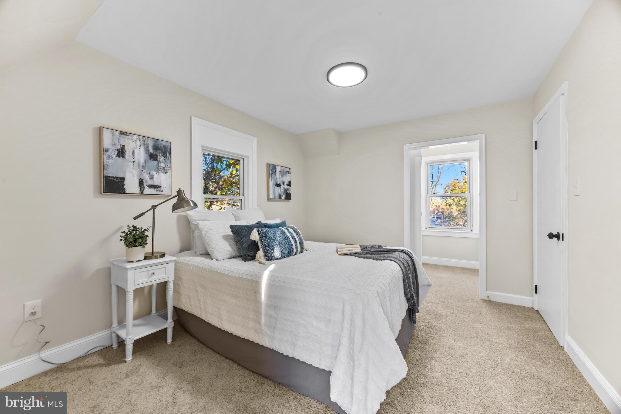 DUMBARTON HEIGHTS - Residential