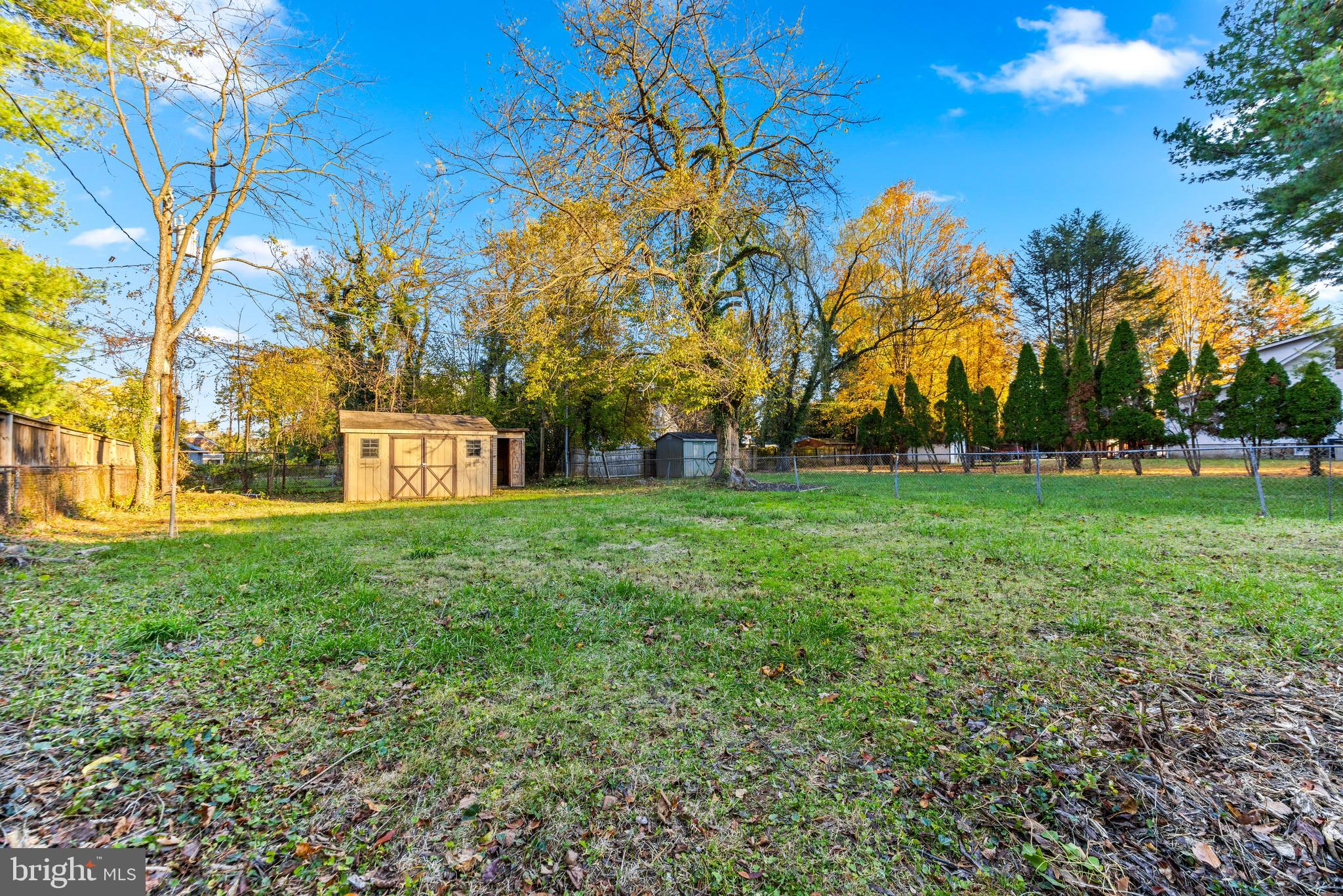 DUMBARTON HEIGHTS - Residential