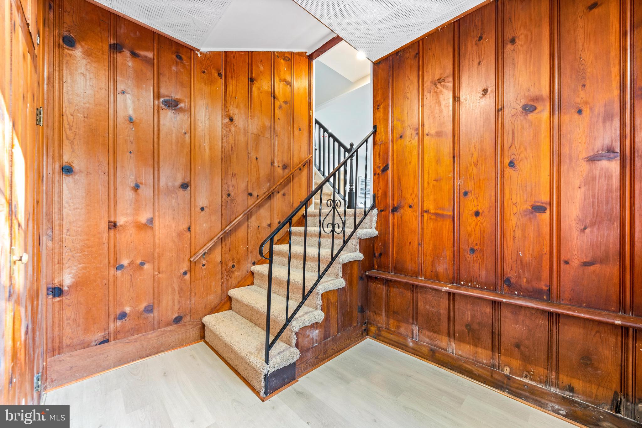 DUMBARTON HEIGHTS - Residential