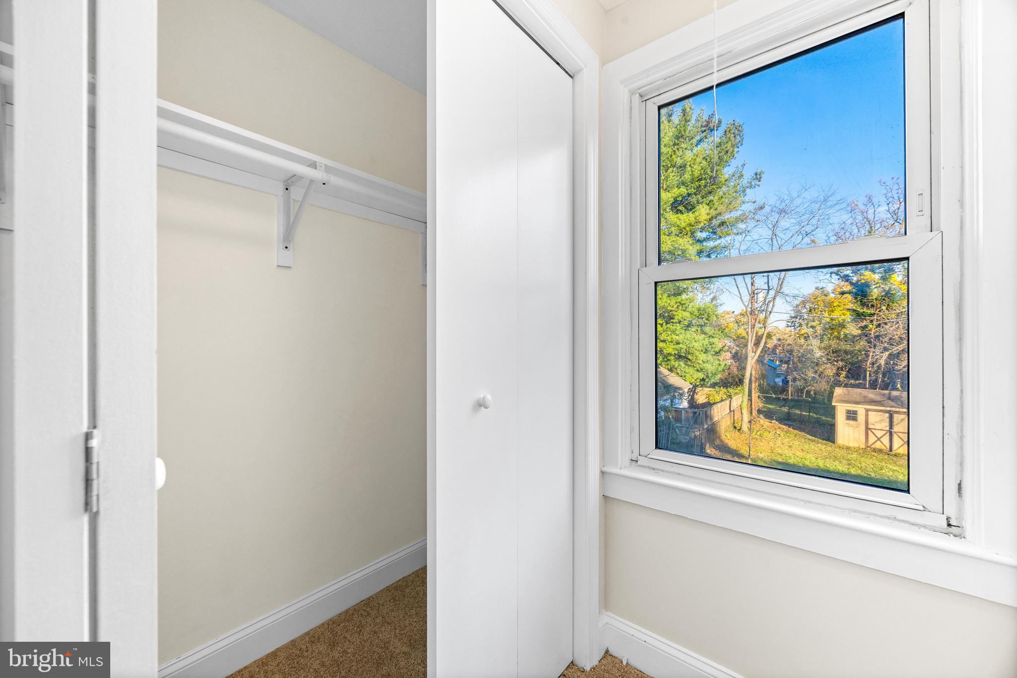 DUMBARTON HEIGHTS - Residential