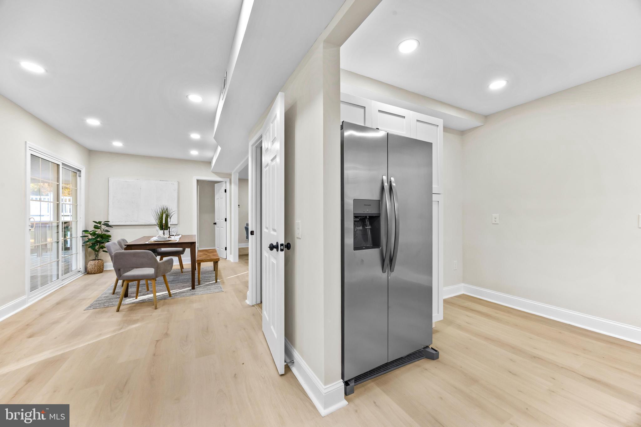 DUMBARTON HEIGHTS - Residential