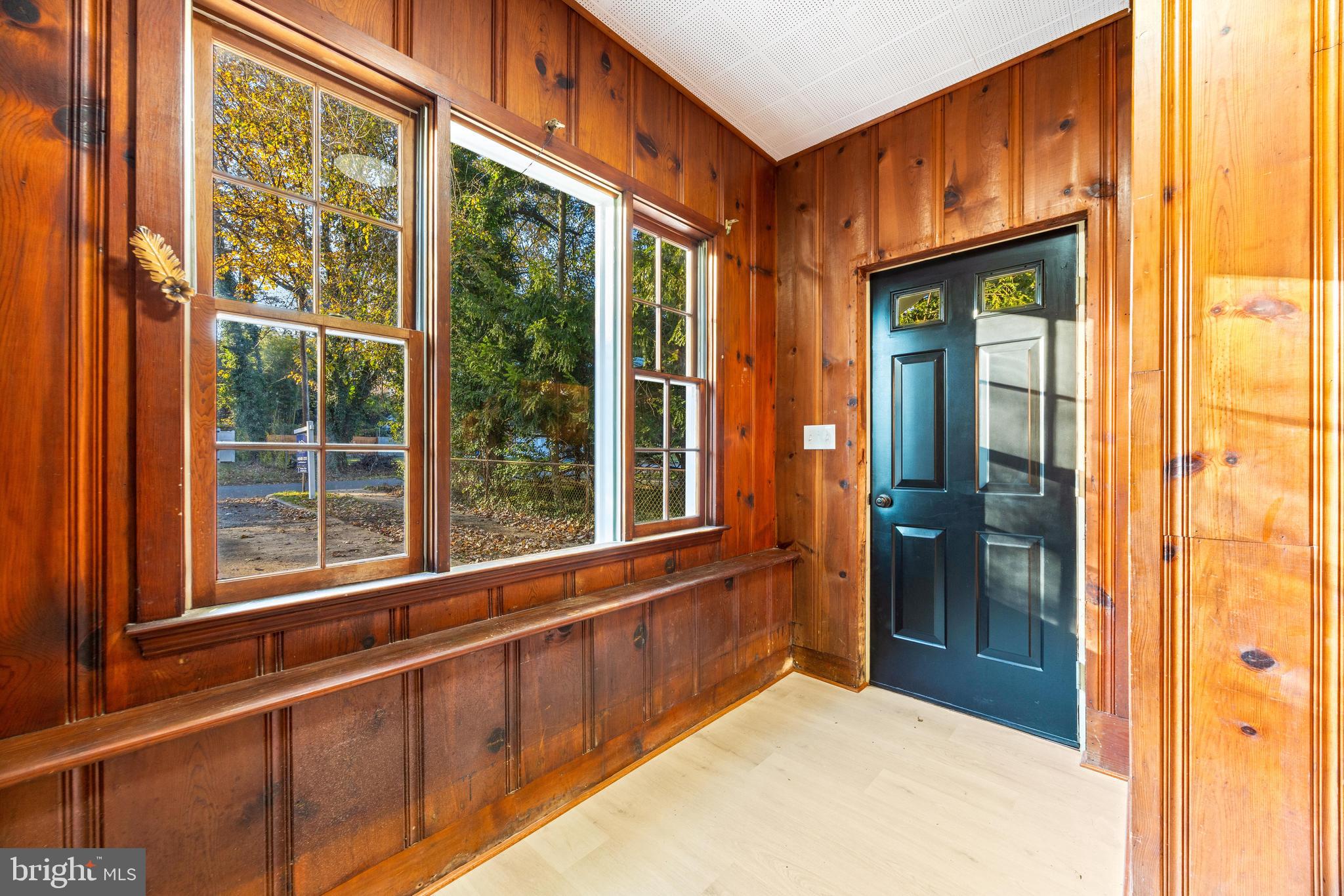 DUMBARTON HEIGHTS - Residential