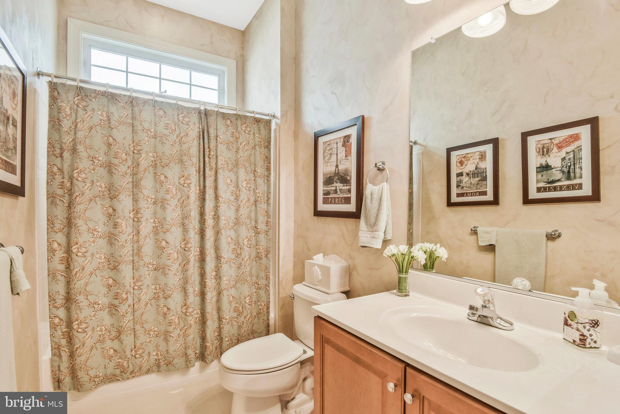 REGENCY AT DOMINION VALLEY - Residential