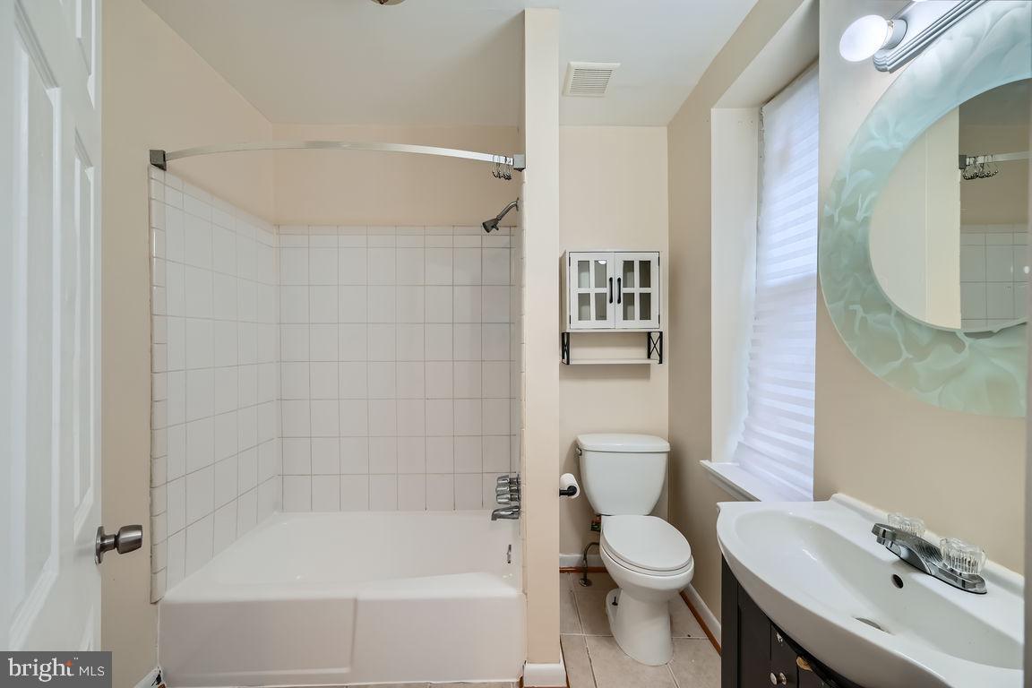 MARBLE HILL - Residential Lease