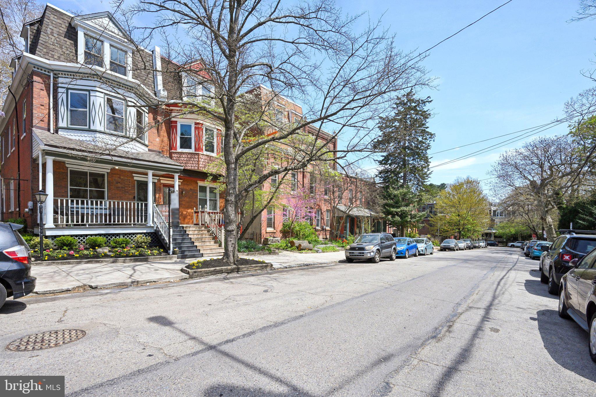 UNIVERSITY CITY - Residential