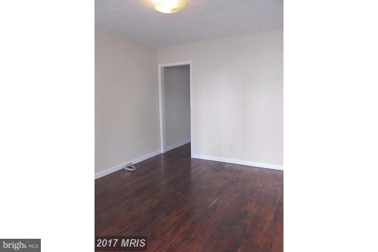 DOWNTOWN FREDERICK - Residential Lease