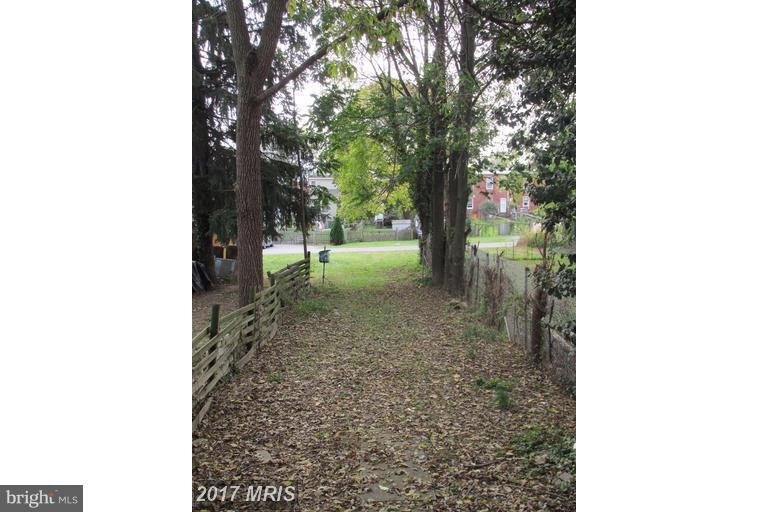 DOWNTOWN FREDERICK - Residential Lease