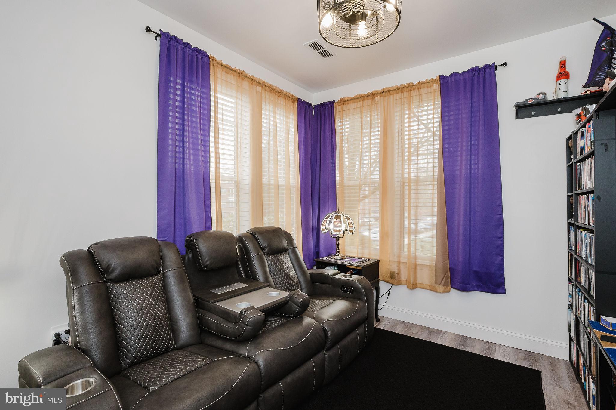 TAYLOR RIDGE - Residential