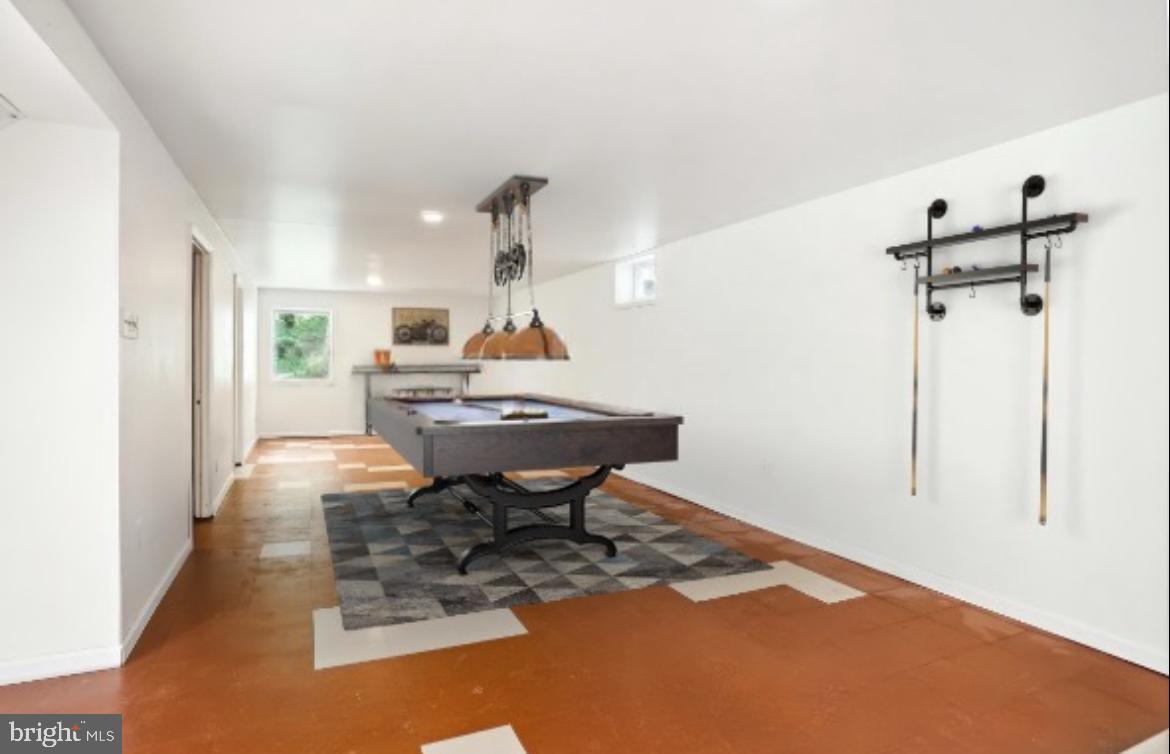 VALLEY FORGE MTN - Residential