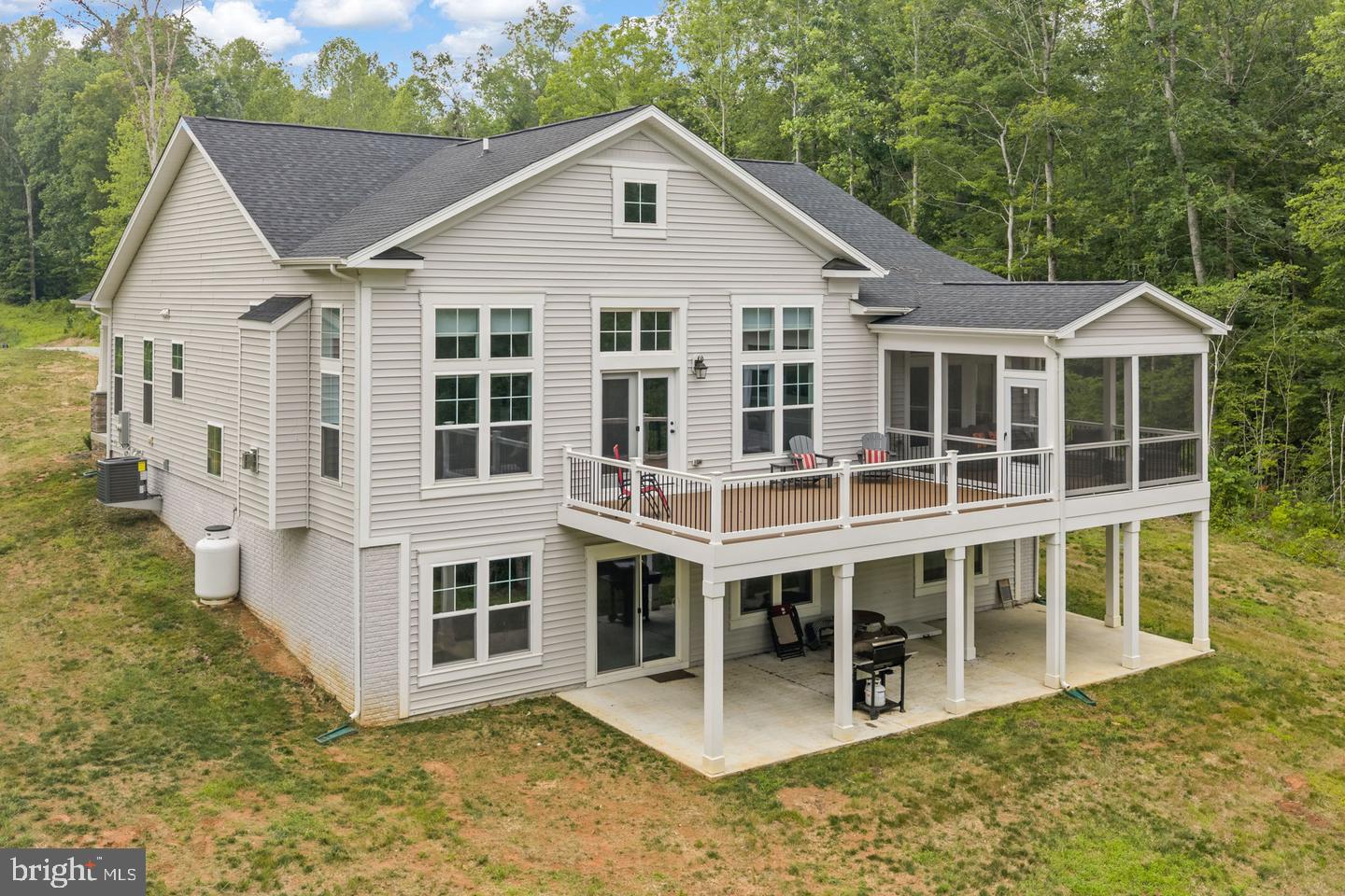 19955 BELLA VISTA DR