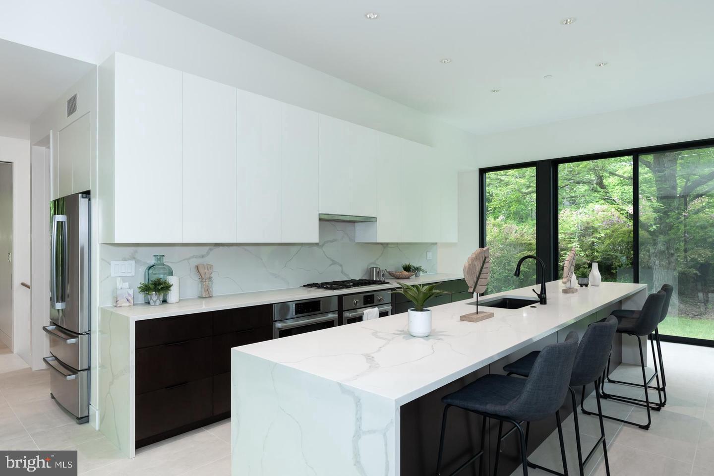 DARNESTOWN OUTSIDE - Residential