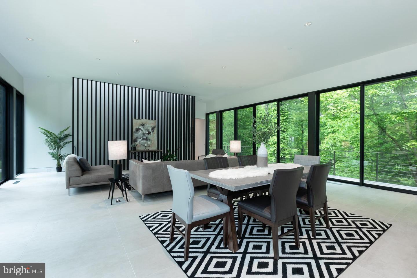 DARNESTOWN OUTSIDE - Residential