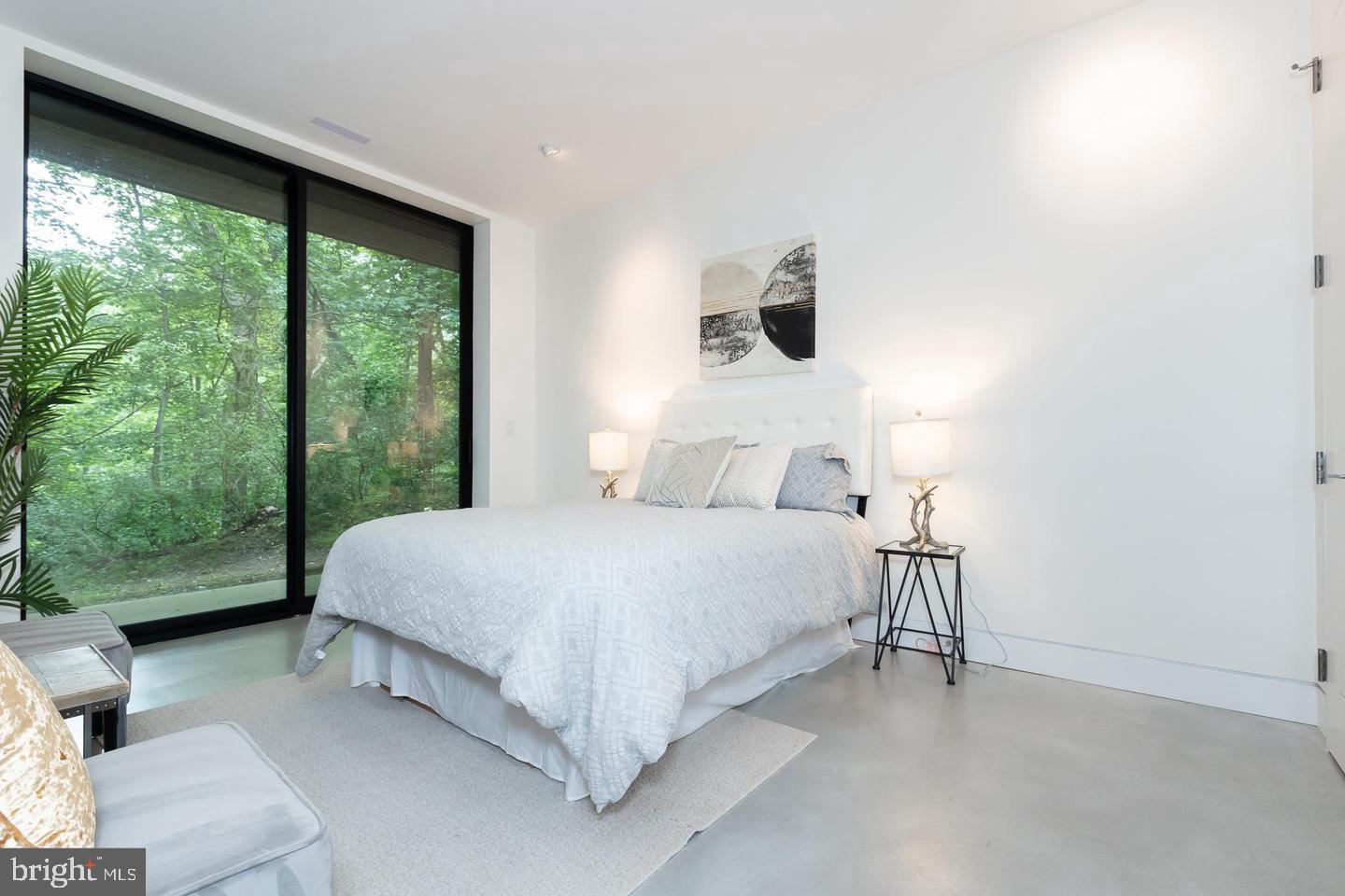 DARNESTOWN OUTSIDE - Residential