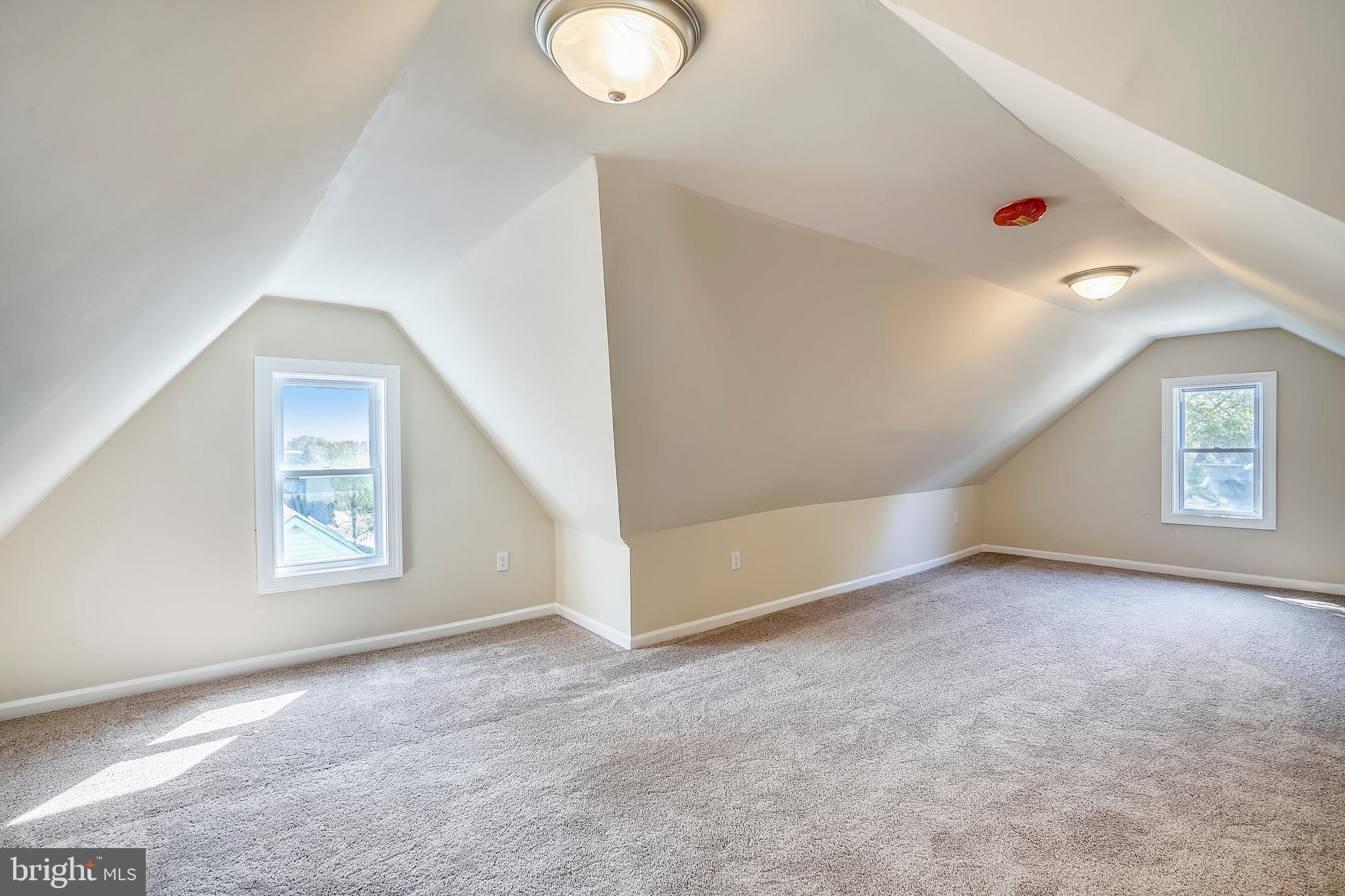 OVERLEA - Residential