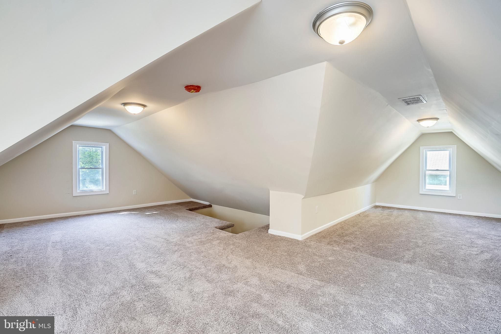 OVERLEA - Residential